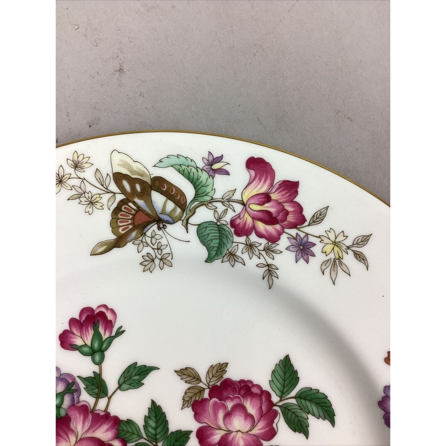 Wedgwood Charnwood Bone China Dinner Plate 10 3/4” - Made In England