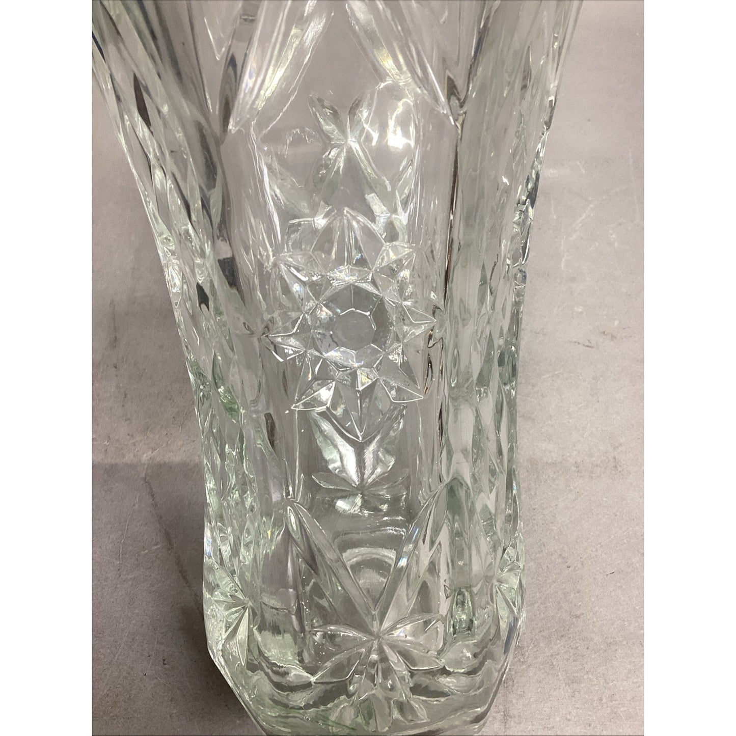 EAPG Clear Glass Vase Molded Wide Fluted Collar Starburst Lead Crystal 10.5”H