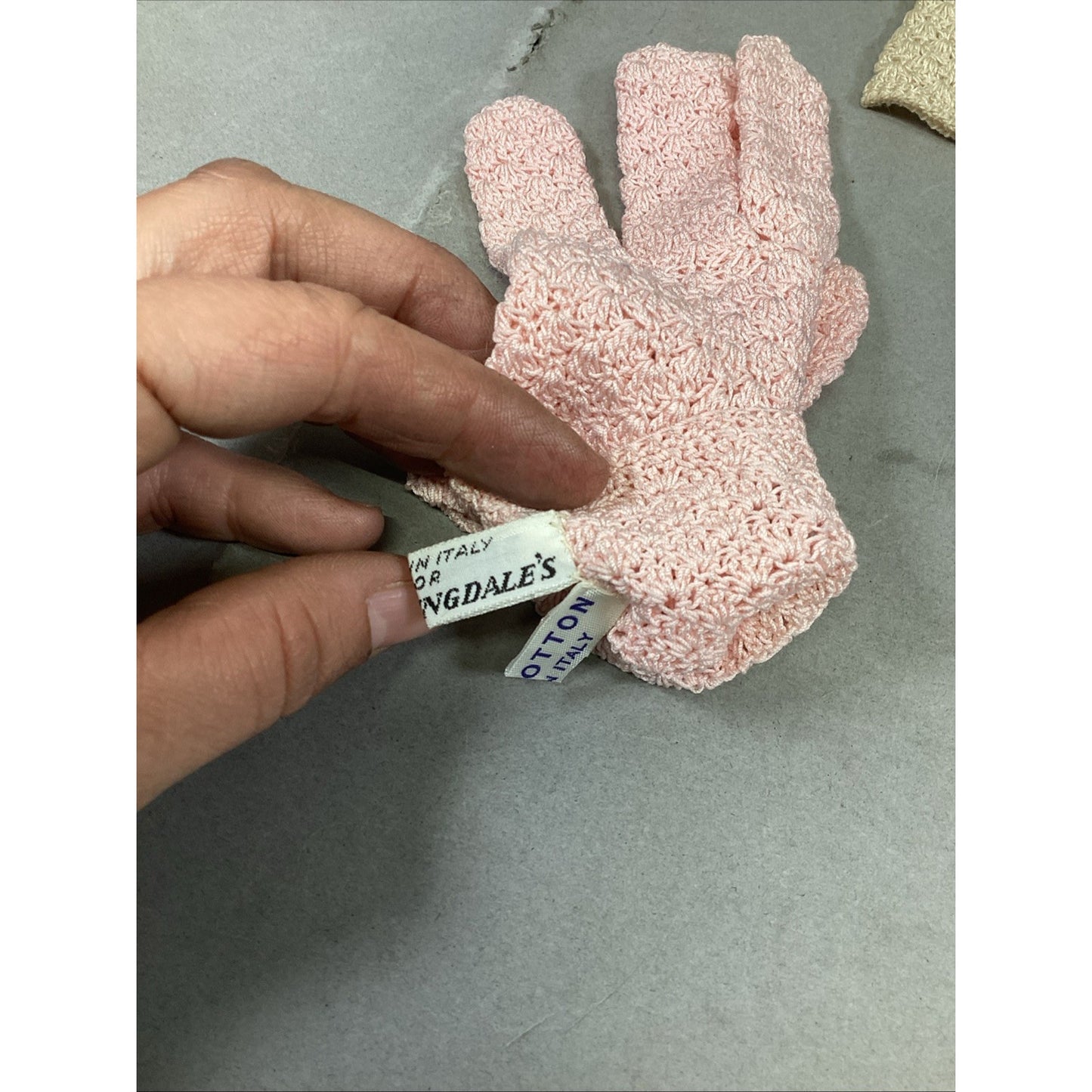 Set Of 3 Bloomingdale’s Women’s Gloves -Pink, Tan - Italy & White Lace - Austria