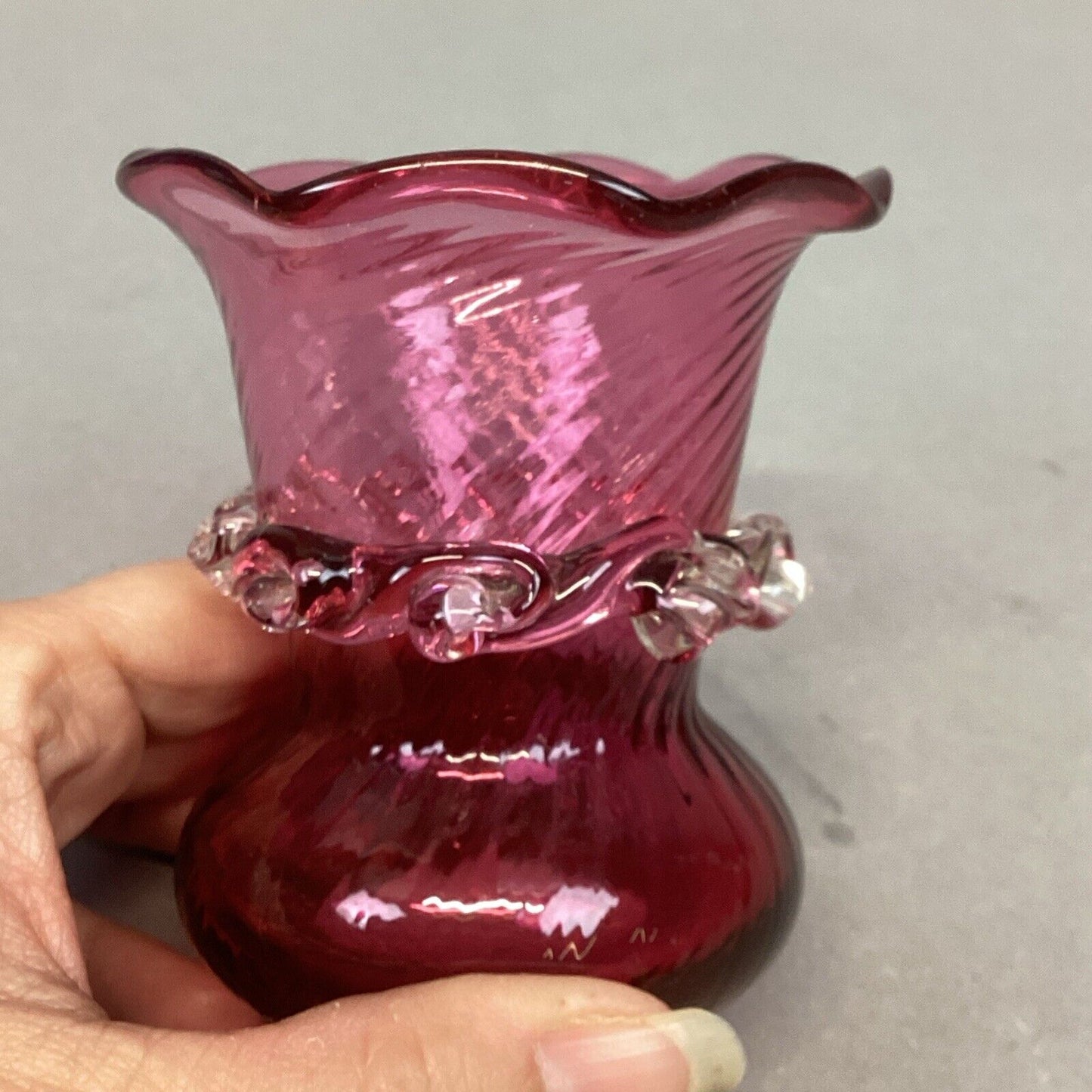 Vintage Hand Blown Pilgrim Glass Swirl Cranberry Vase - 3.5”H