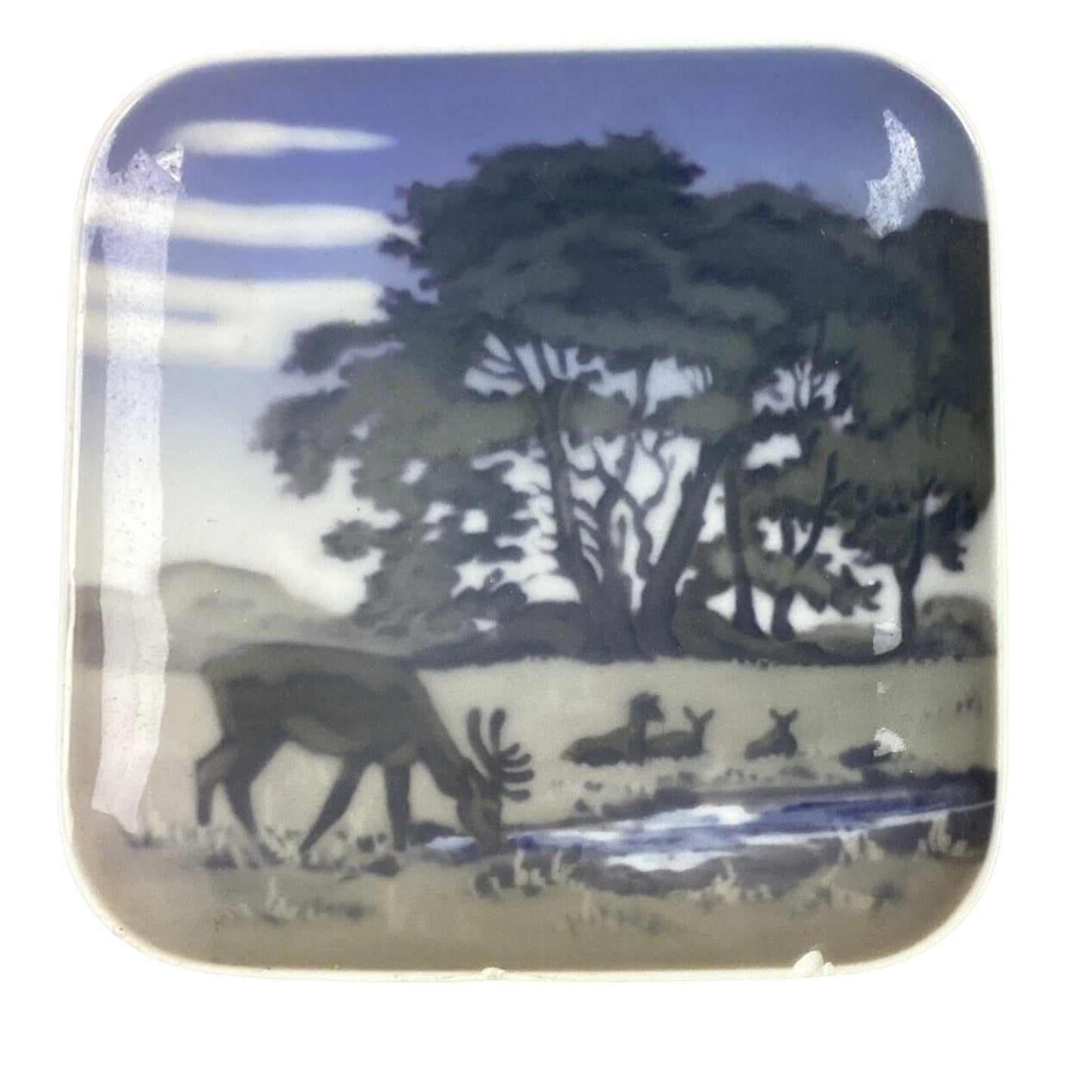 Royal Copenhagen, Dyrehaven #3465, Mother & 3 Fawn Trinket Dish - 5”