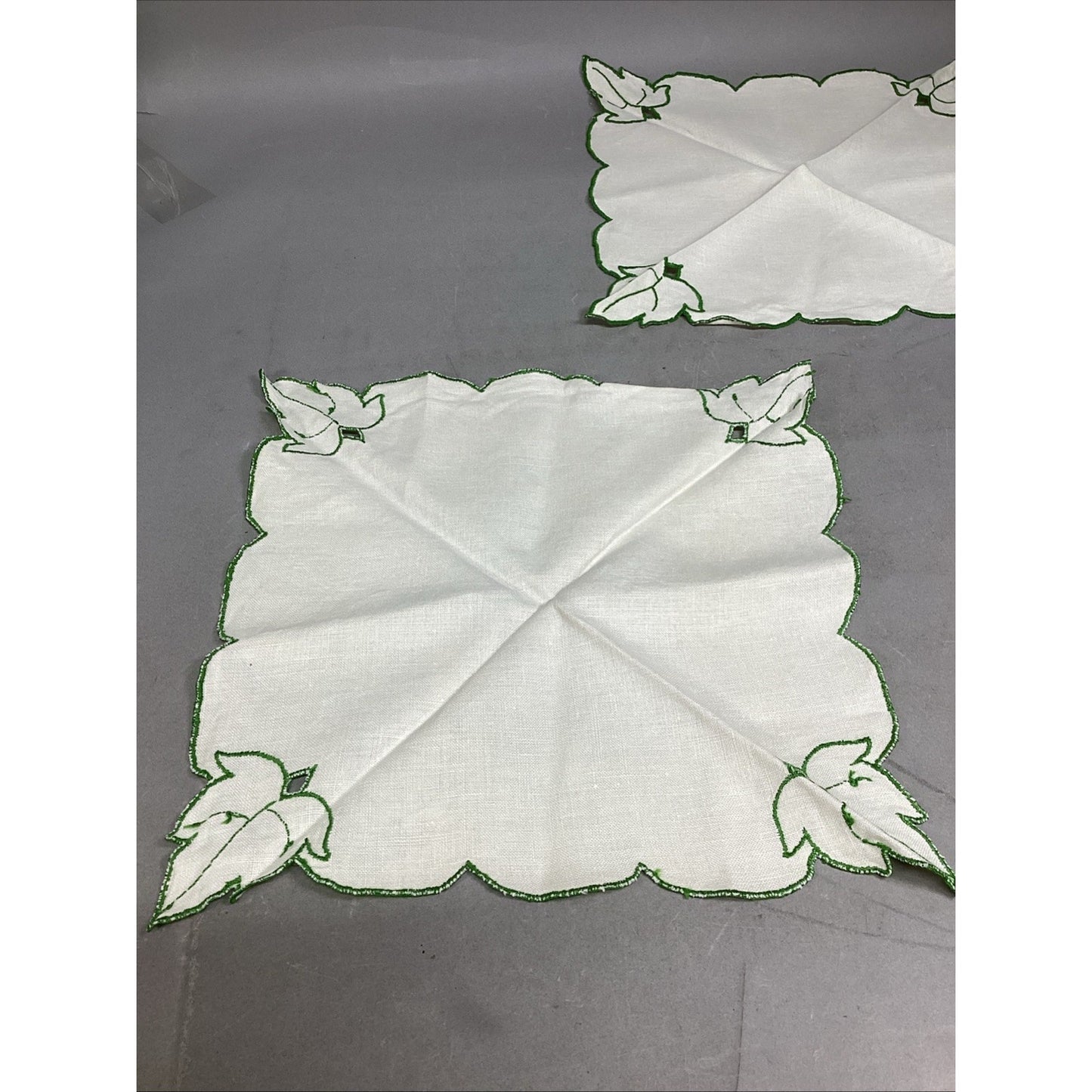 Set Of 6 Embroidered Green Leaf Linen Placemats - Vintage