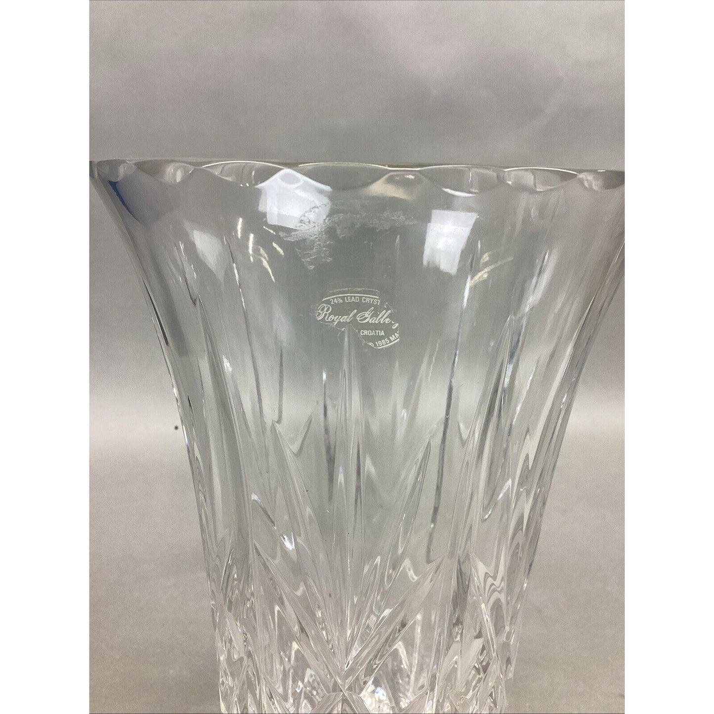 Royal Gallery 24% Lead Crystal Vase - 9.5” - Made In Croatia
