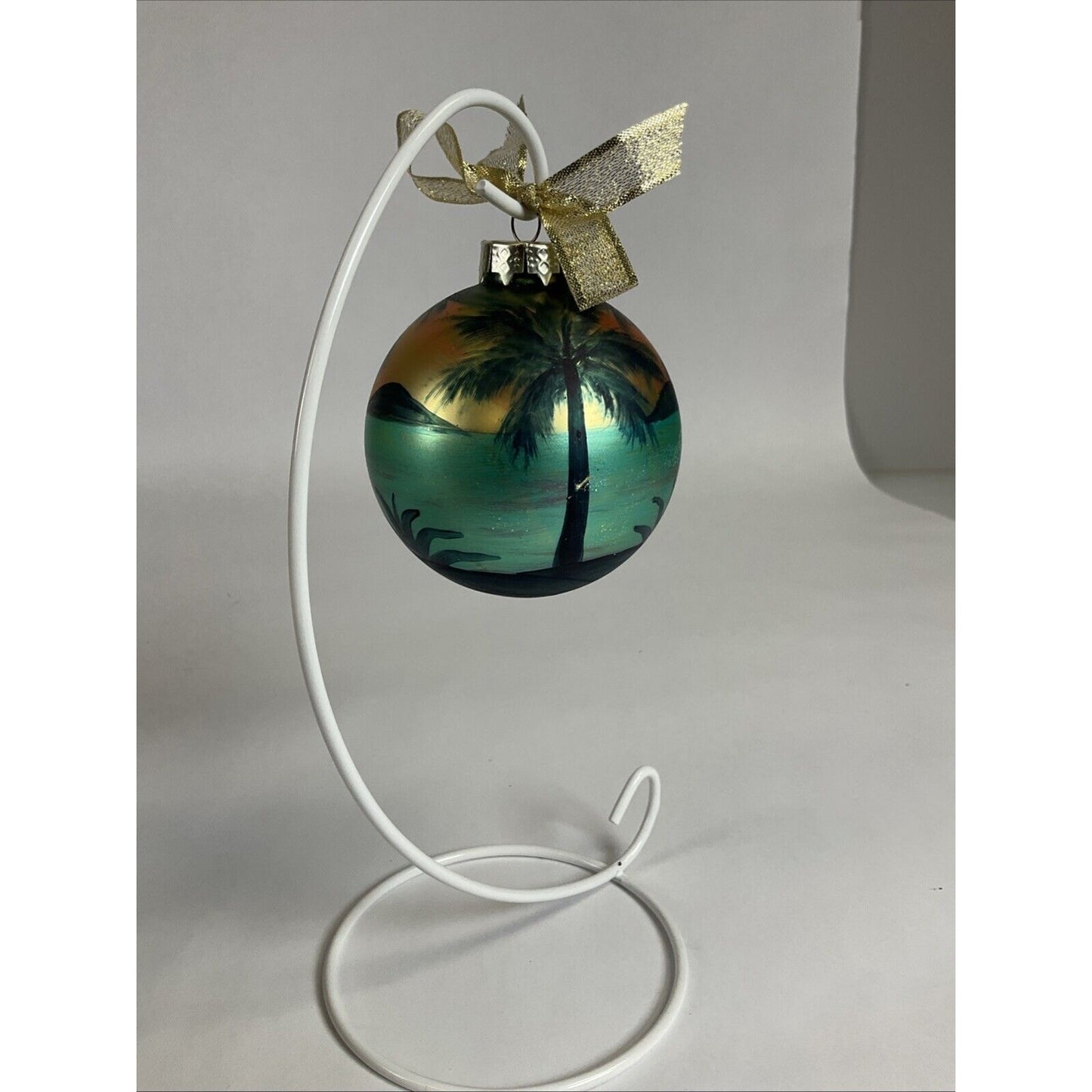 Lot Of 4 Vintage Glass Ball Ornaments : Snowy Hearts, San Fran, Miami, Floral