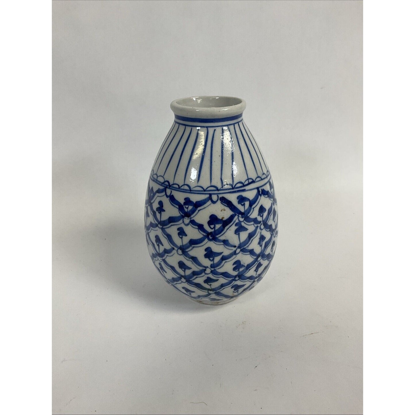 Vintage Cobalt Blue and White Vase With Flowers With Swirls Diamonds 5-1/2"H
