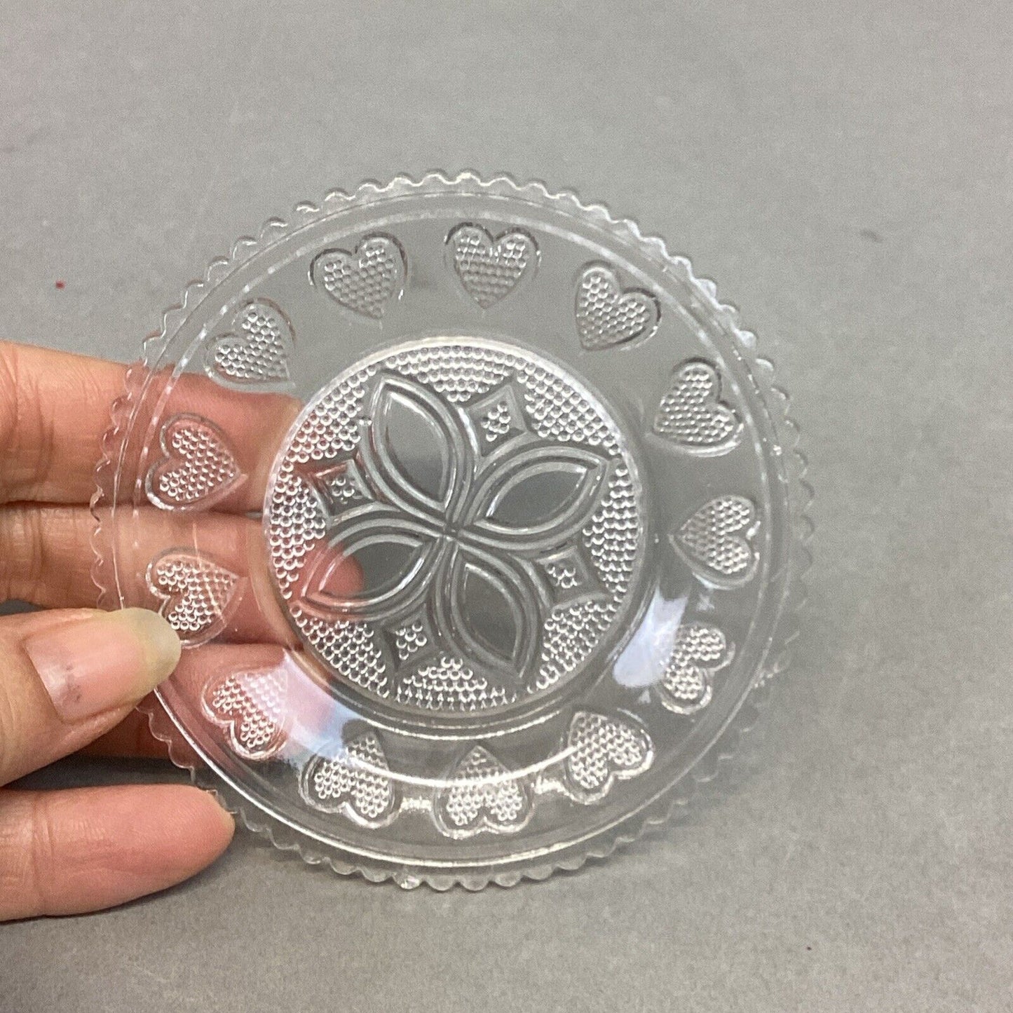 Antique Sandwich Glass Fiery Opalescent Pressed 13 HEART Plate