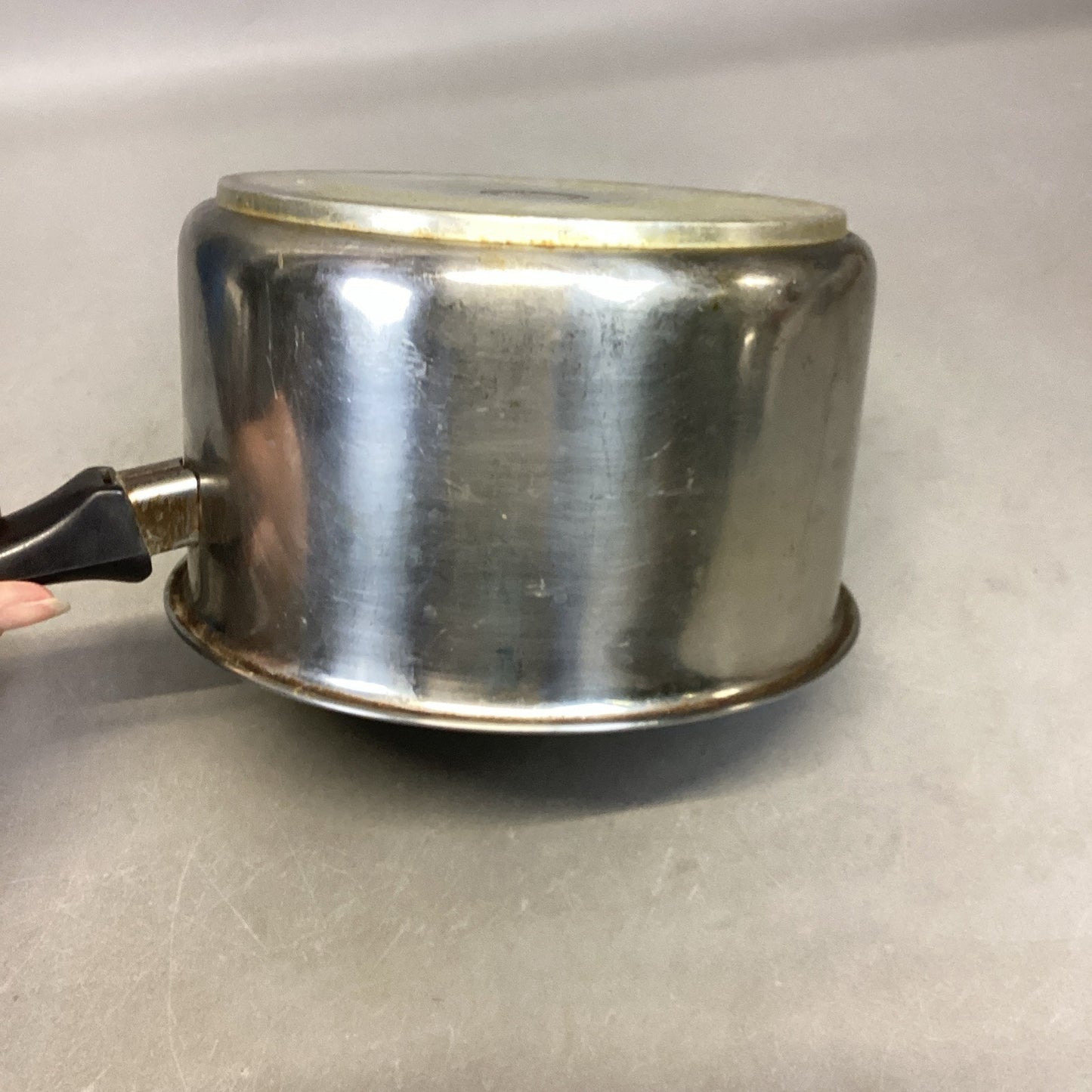 Vintage Manor House 3 1/2 Quart Sauce Pan & Lid - Made In Belgium