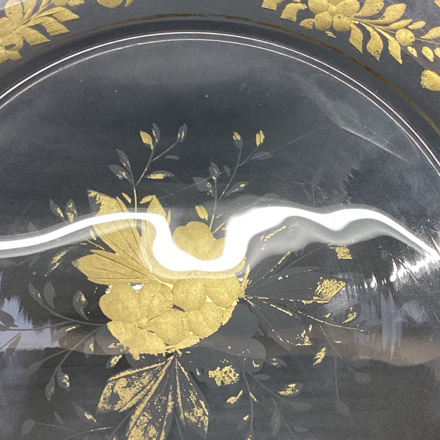 Gold Flower Glass Pitcher - 7”H And Dinner Plate Set - 9.5”D