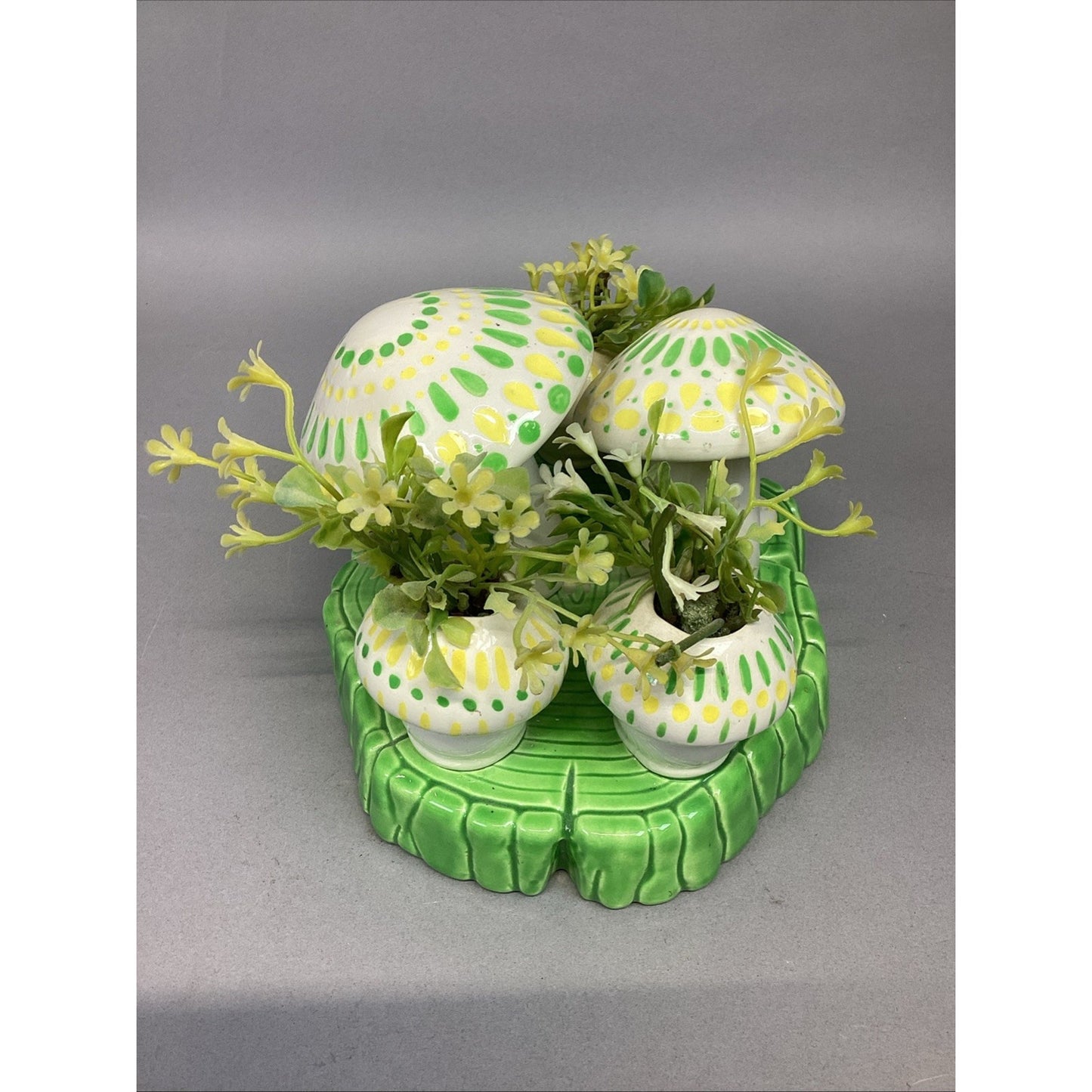 Ceramic Spring Time Statue - Frogs, Mushrooms, Plants Figurine - 6”Hx8”Lx6.5”W