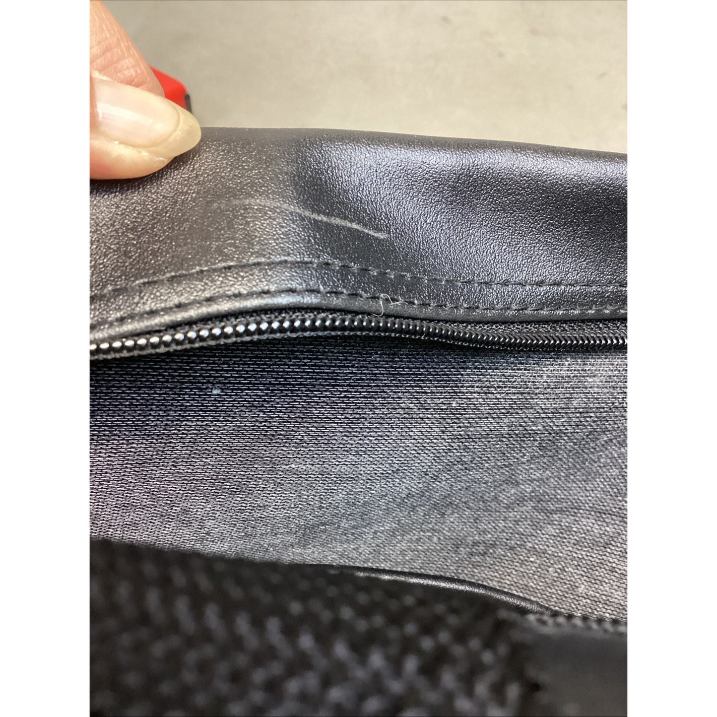 Black Messenger Bag With 3 Straps & 8 Compartment Total