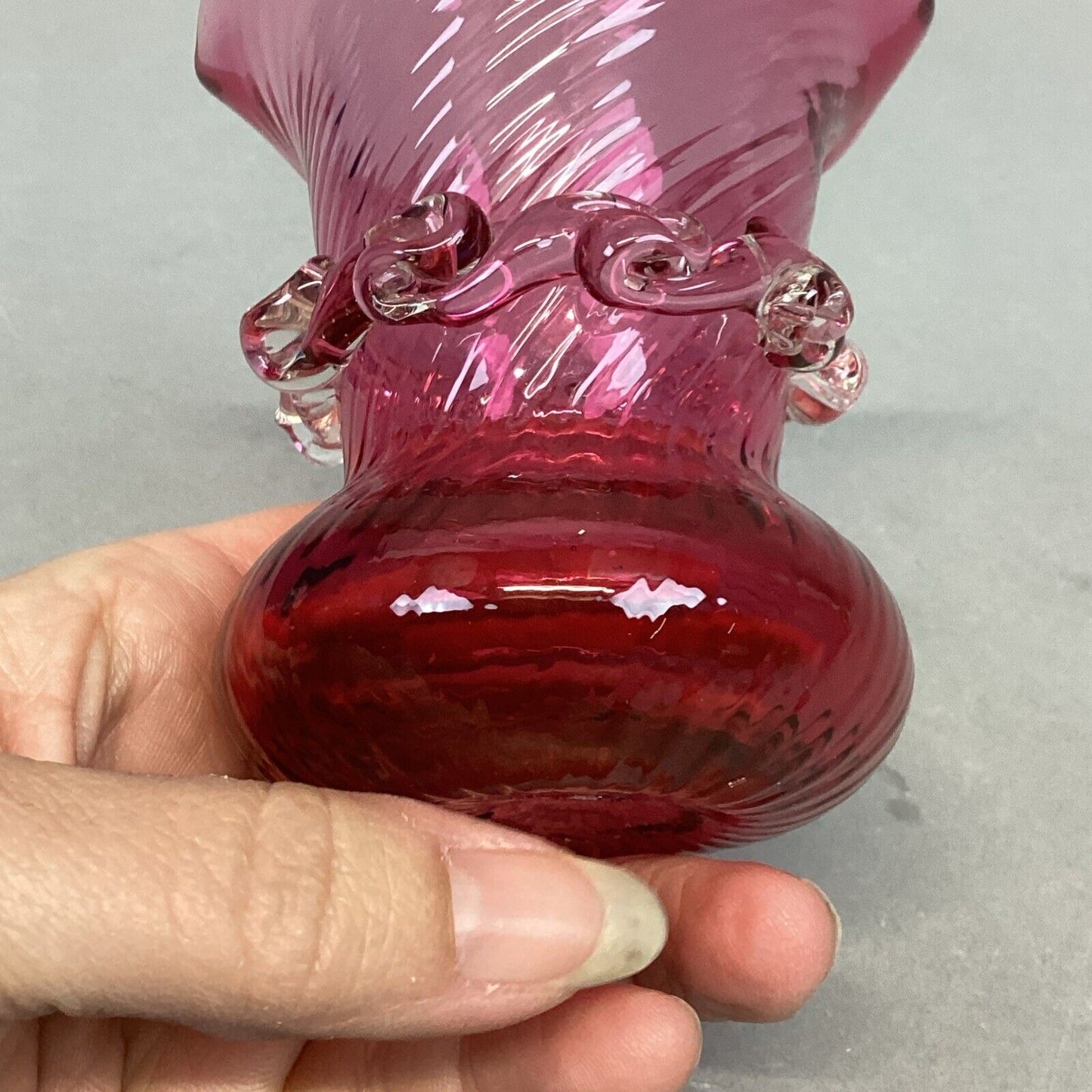 Vintage Hand Blown Pilgrim Glass Swirl Cranberry Vase - 3.5”H