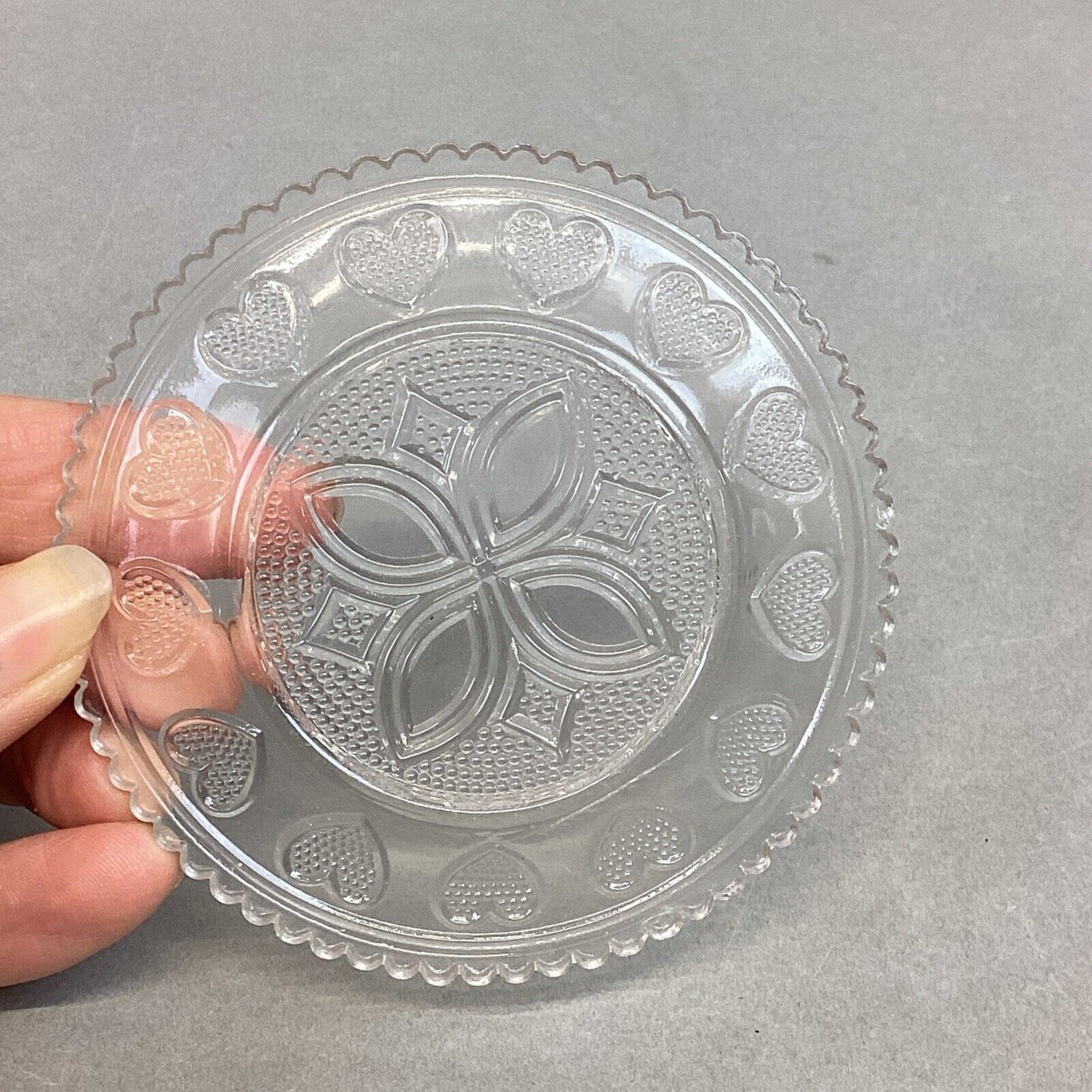 Antique Sandwich Glass Fiery Opalescent Pressed 13 HEART Plate