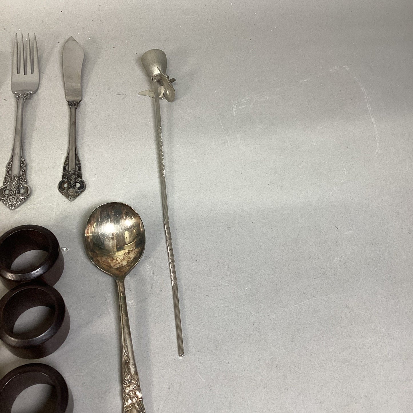 Stanley Robert’s Sir Mark Cutlery W/ White Orchid & Others Cutlery - Lot Of 20