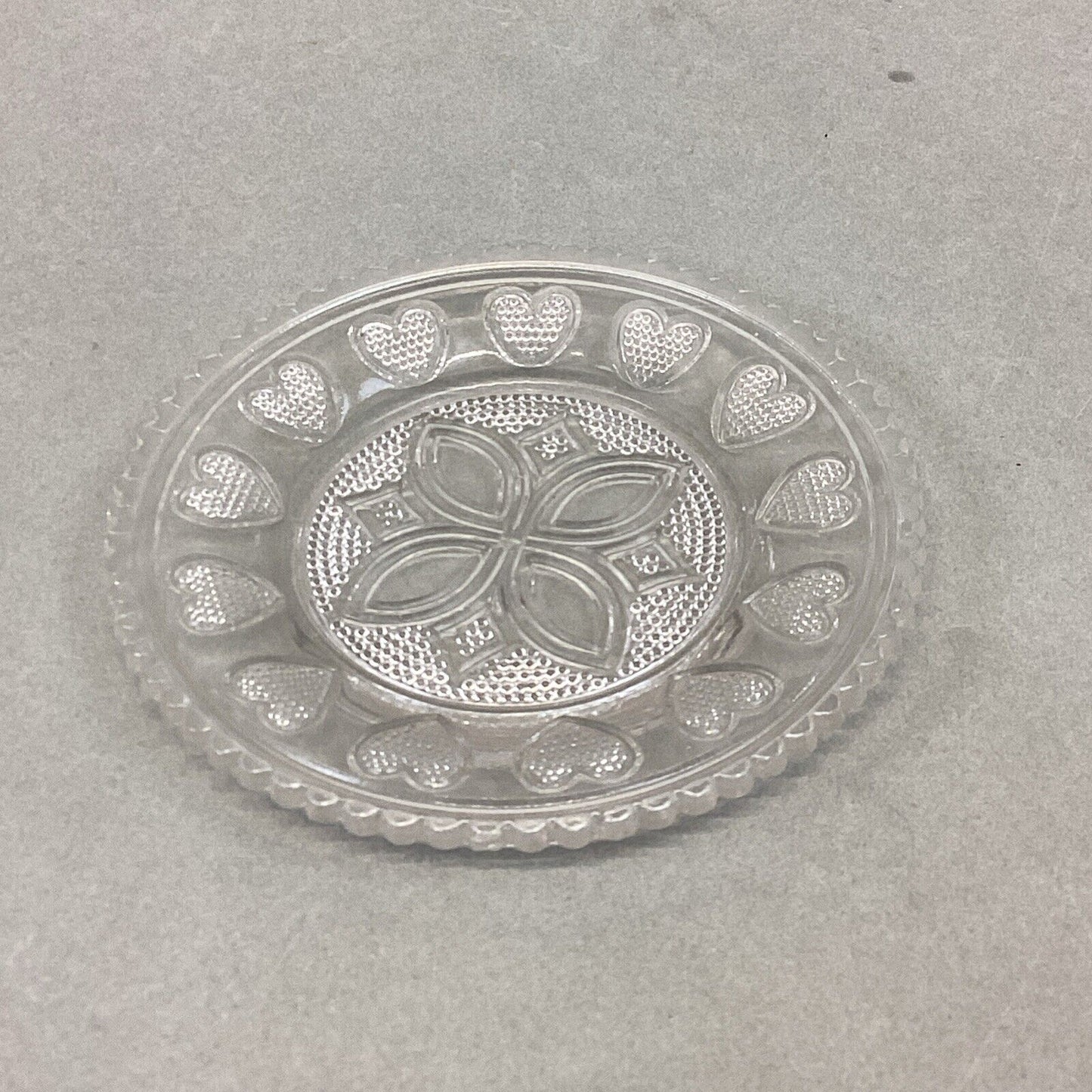 Antique Sandwich Glass Fiery Opalescent Pressed 13 HEART Plate