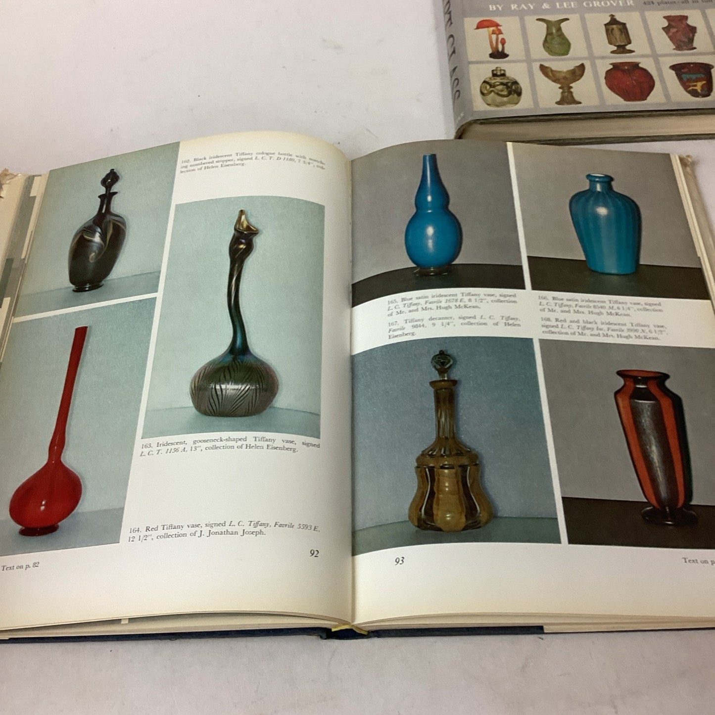 Art Glass Nouveau And Carved & Decorated European Art Glass Hardcover Books