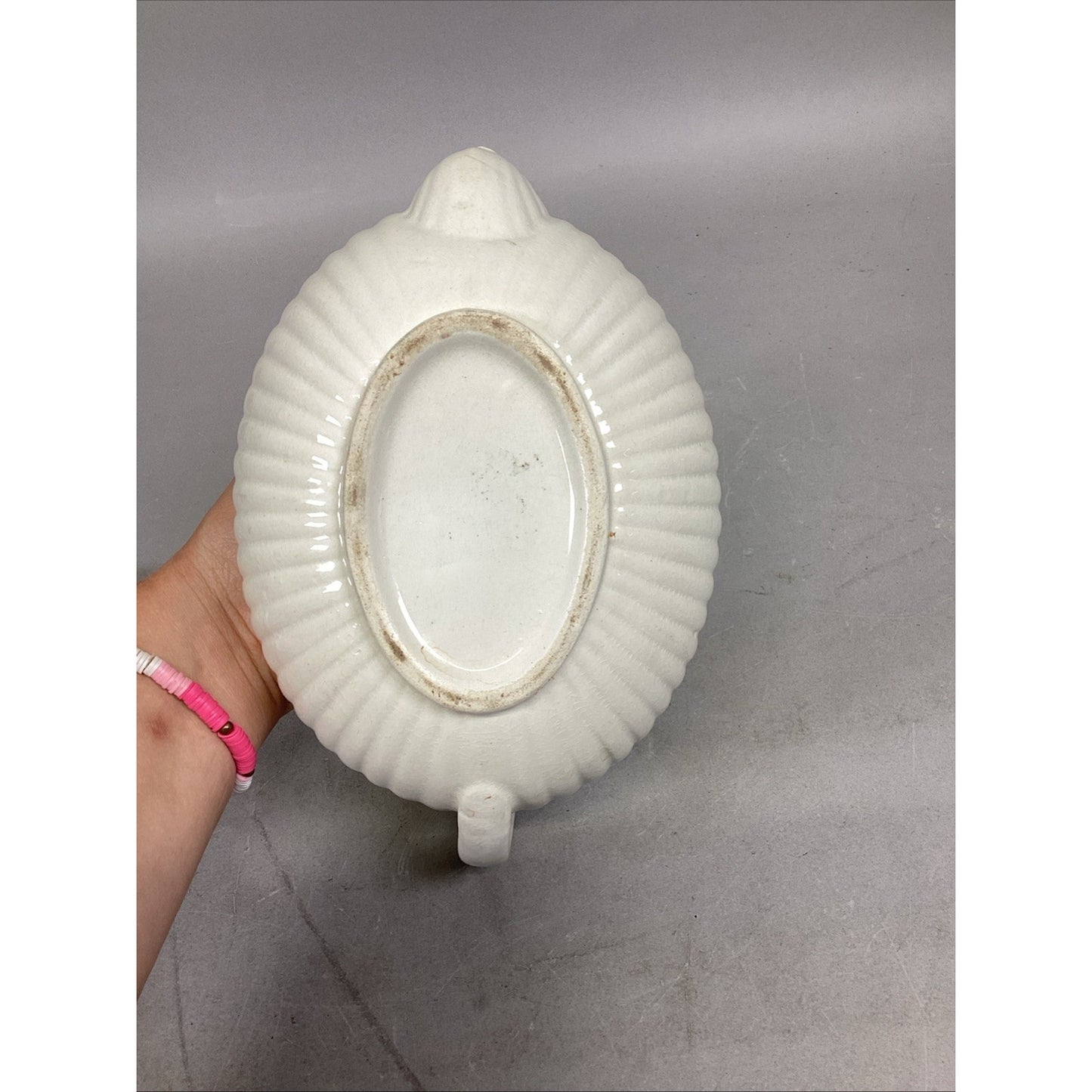 Vintage White Ceramic Teapot With Lid - 9.75x5.5x5.75”