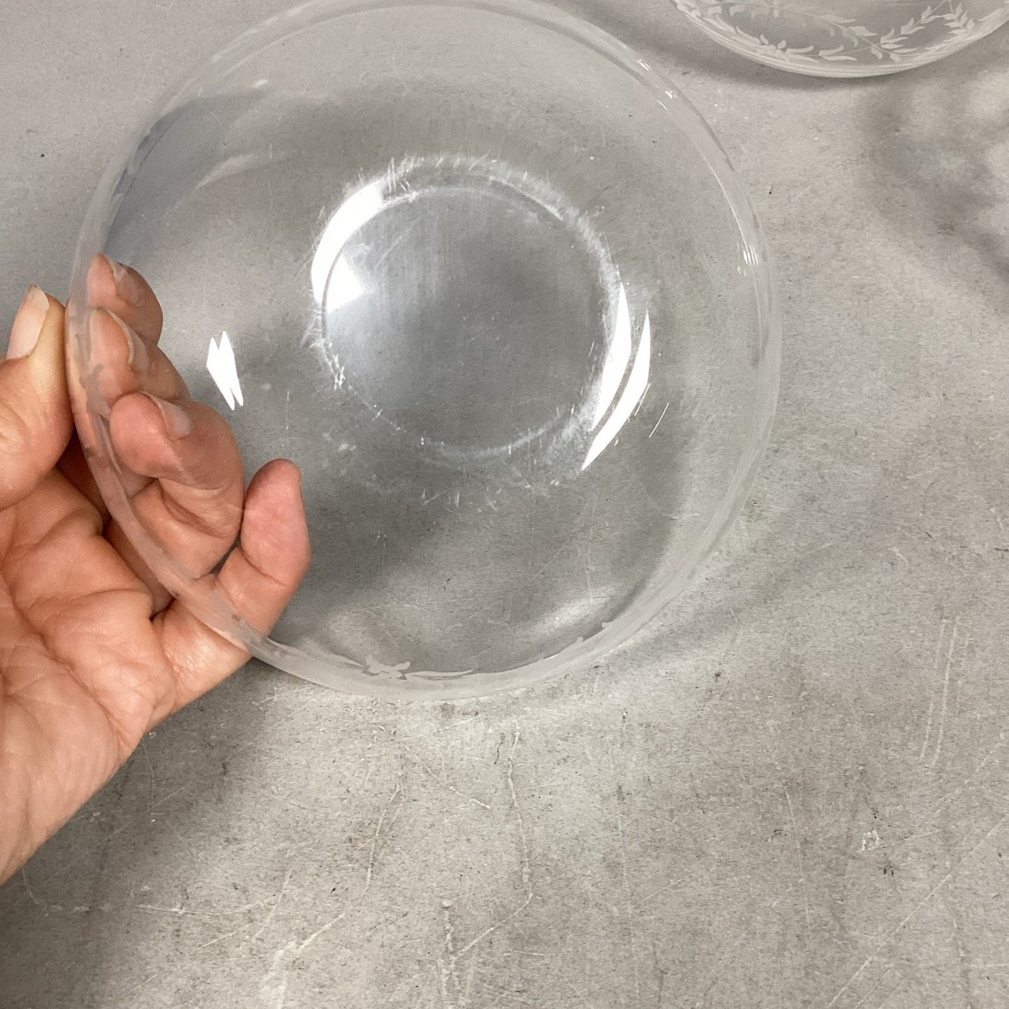 Set Of 3 Frosted Design Berry Or Dessert Bowls - 5”D
