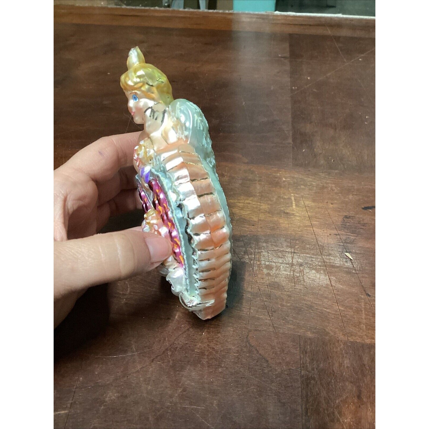 RADKO 'CUPID'S SURPRISE' Feb 2002 Ornament of Month - Broken Top