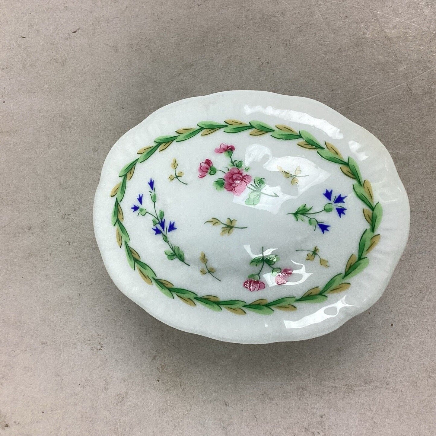 Limoges Porcelain Floral Lidded Trinket Box Candy Dish