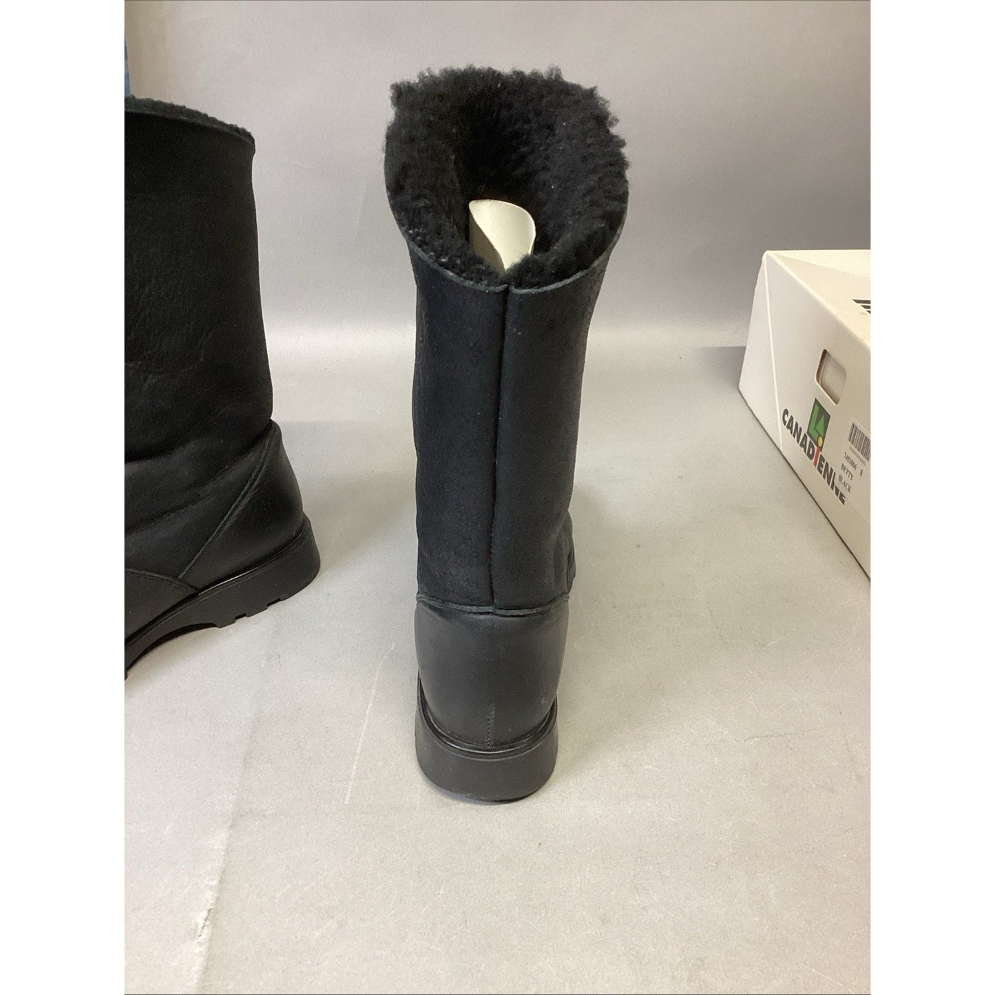 LA CANADIENNE Betty Black Genuine Shearling Fur Lined Mid Calf Boots - 8M