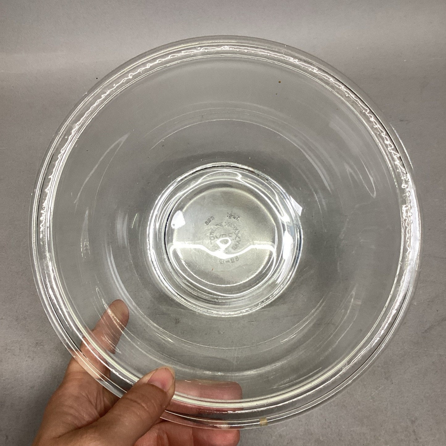Set Of 2 Glass Pyrex-R Nesting Mixing Bowls Set - 1 QT & 1.5 QT