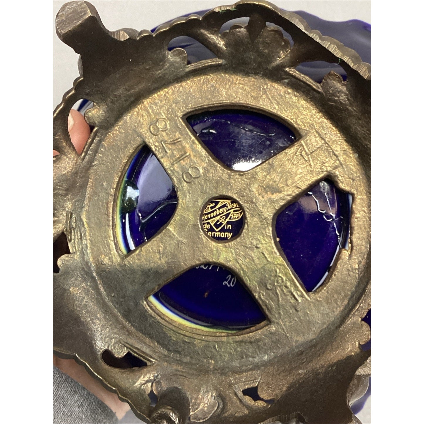 VINTAGE JLMENAU GRAF VON HENNEBERG ECHT COBALT PORCELAIN DISH ON BRASS PEDESTAL