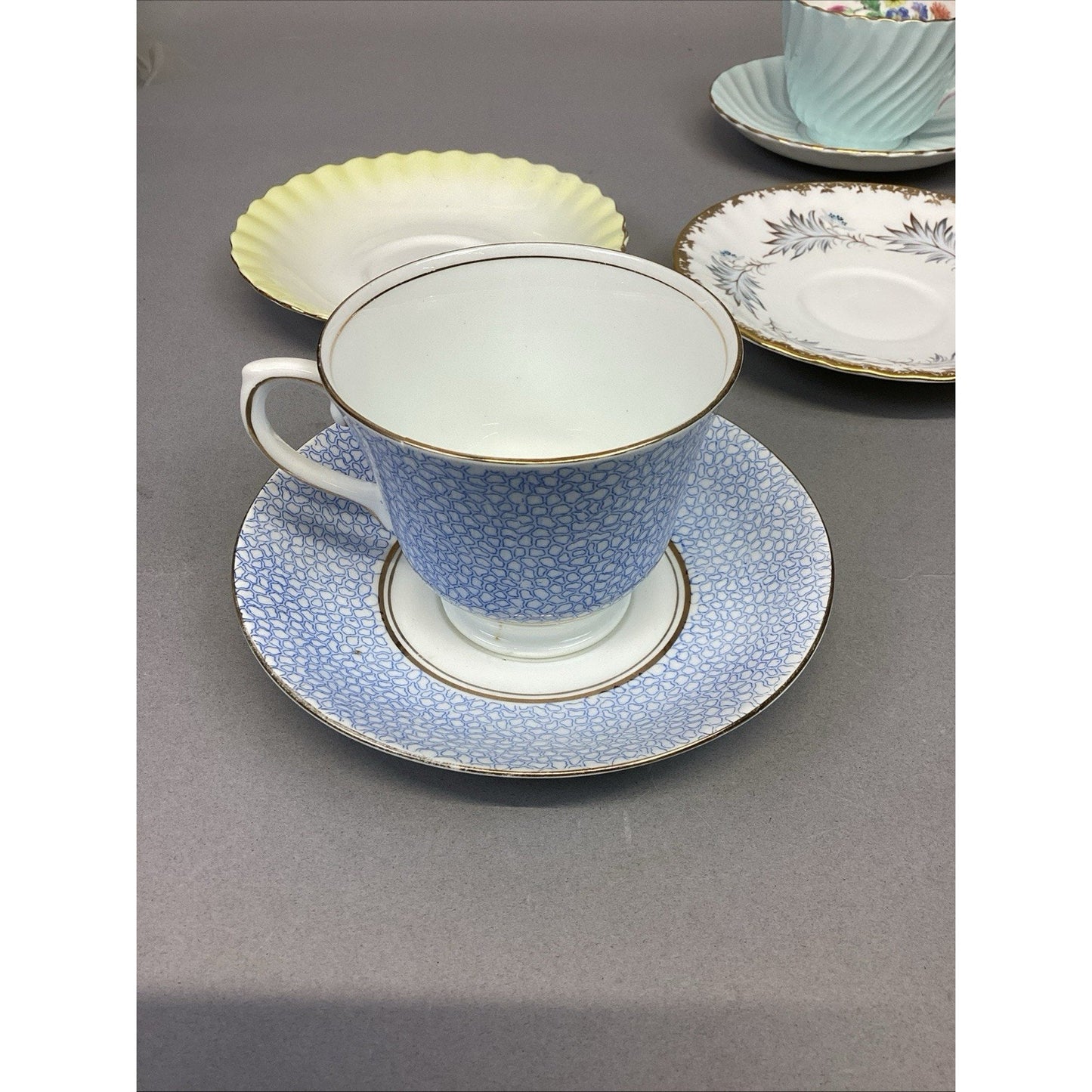 VTG Miscellaneous Lot Of 9 - Royal Albert/Royal York/Aynsley Cups/Saucers/Plates