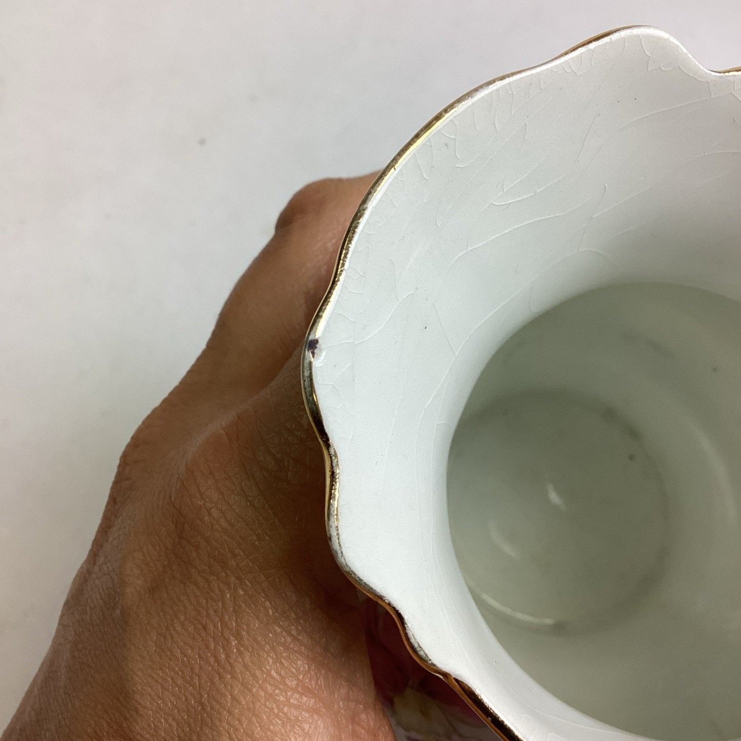 Vintage Homer Laughlin Floral Crackled Ceramic Porcelain Vase W/ Gold Trim