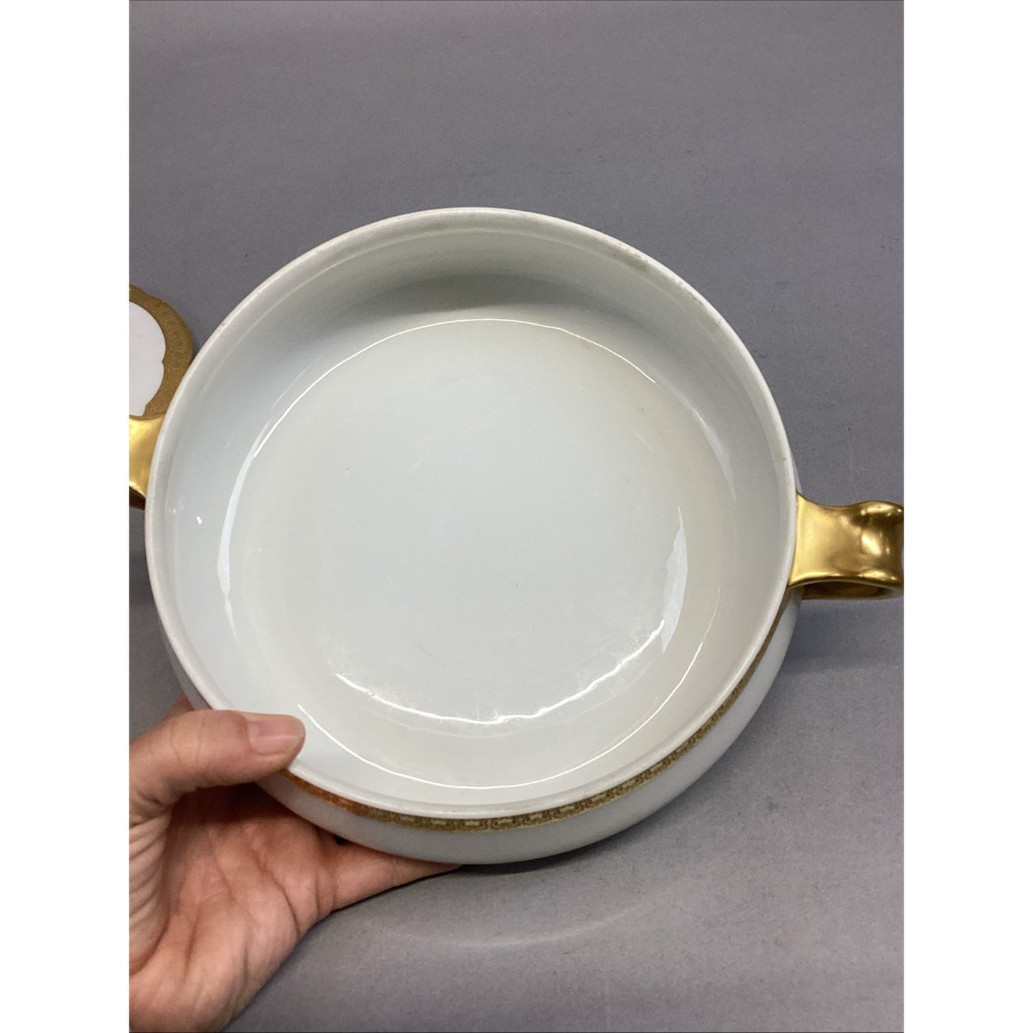 Haviland Limoges Round Covered Vegetable Dish W/ Gold Trim - # 32681
