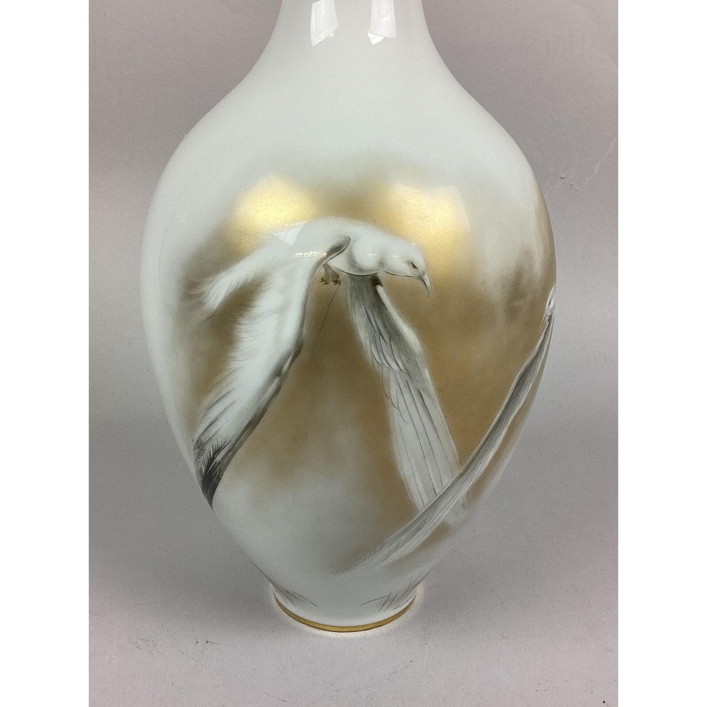 Heinrich And Co Bavaria Germany Vase With Flying Birds - 13 3/4”