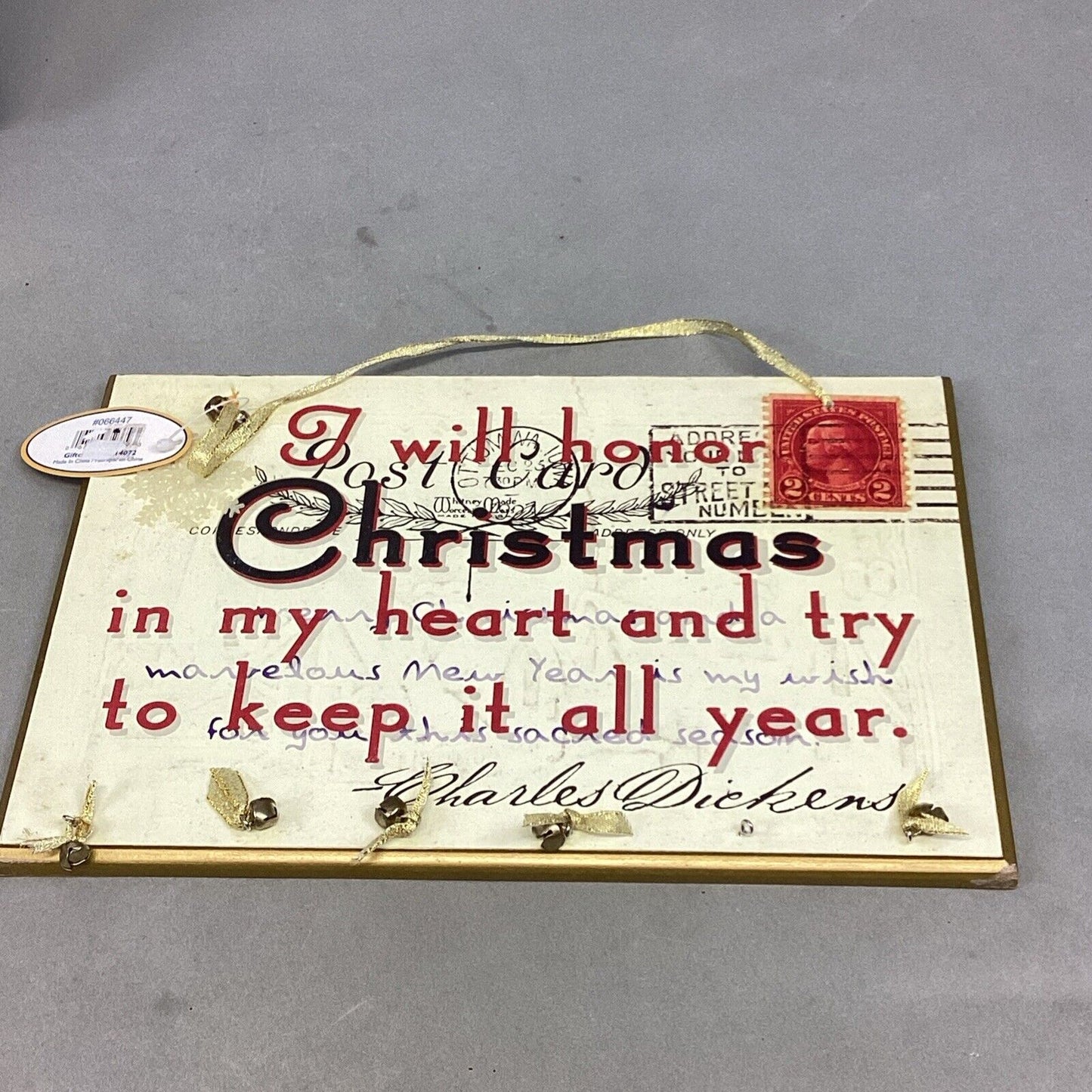 Polar Bear On Sled Hot Plate, Charles Dickens Christmas Sign & Gingerbread Ornam