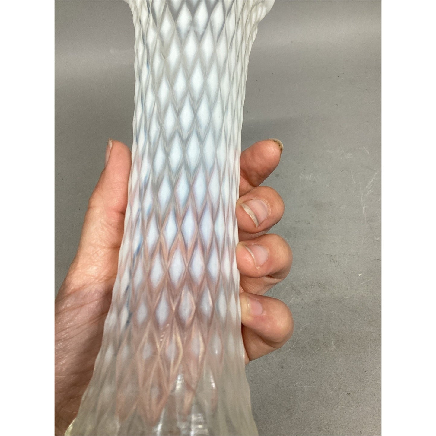 VTG Northwood Glass Diamond Point EAPG Ruffled Vase - Opalescent White - 11” H