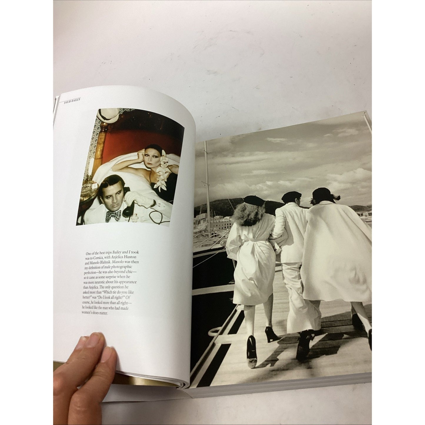 Grace: Thirty Years of Fashion at Vogue - Softcover Book