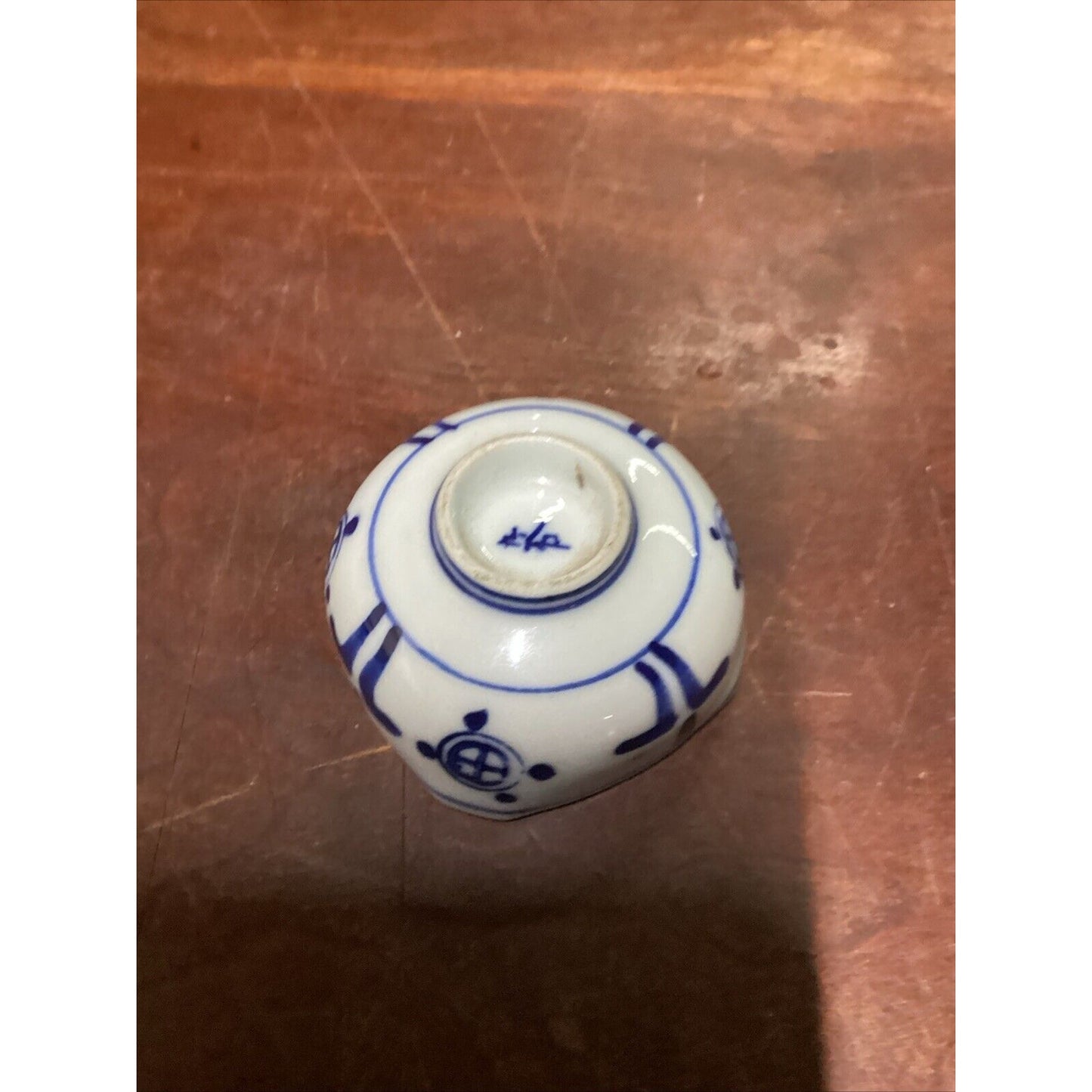 Vintage Porcelain Hand Painted Chinese Japanese Asian Trinket Dish - 1”Hx2”D