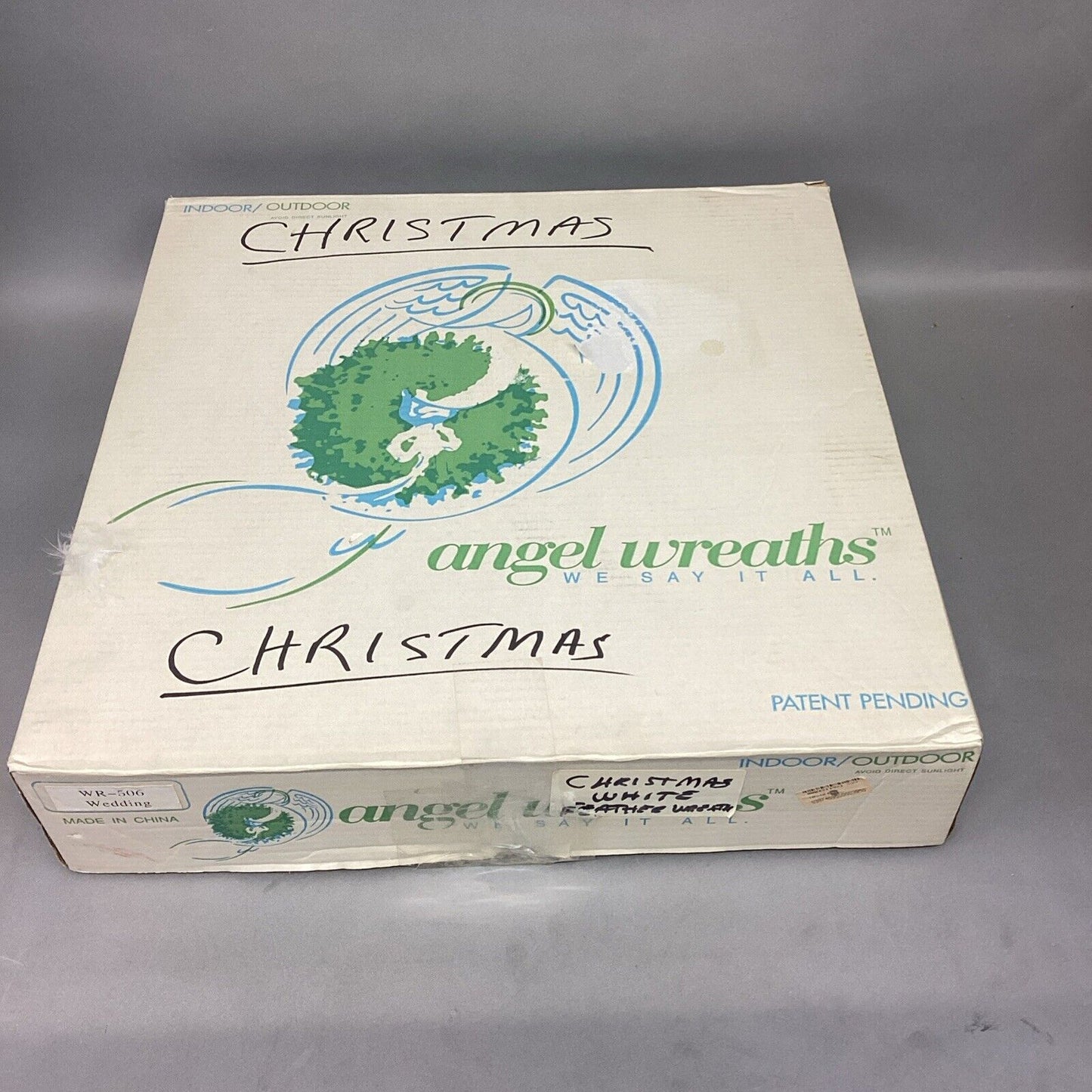 Vintage Indoor/Outdoor Christmas Feather Wreath W/ Box & 2 Bows