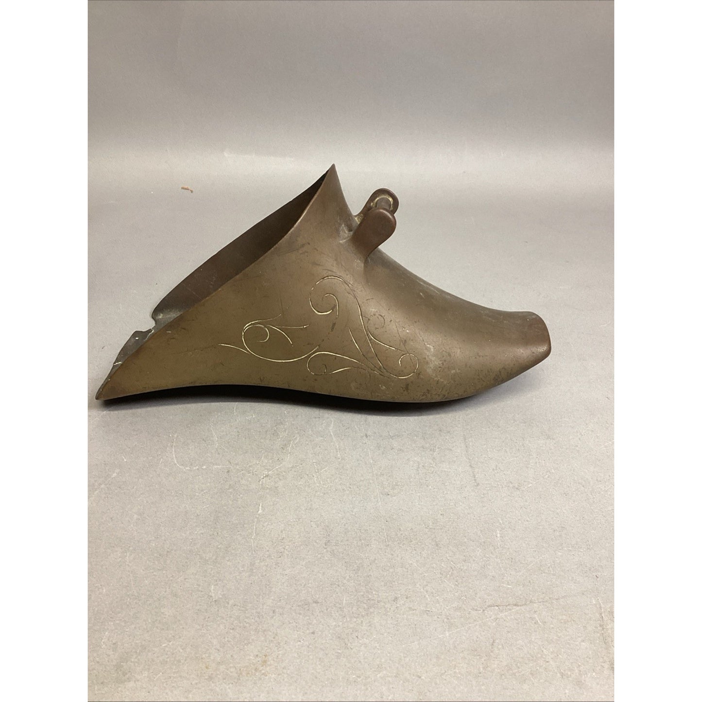 Pair Of Vintage Brass Conquistador Spanish Horse Stirrups