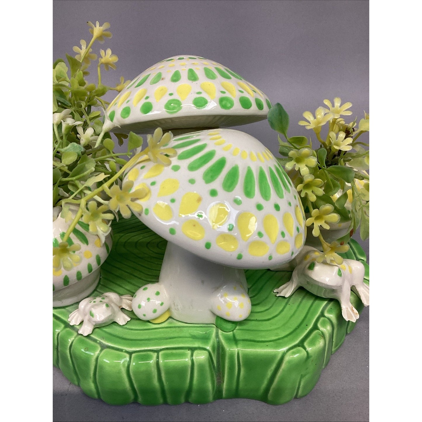 Ceramic Spring Time Statue - Frogs, Mushrooms, Plants Figurine - 6”Hx8”Lx6.5”W