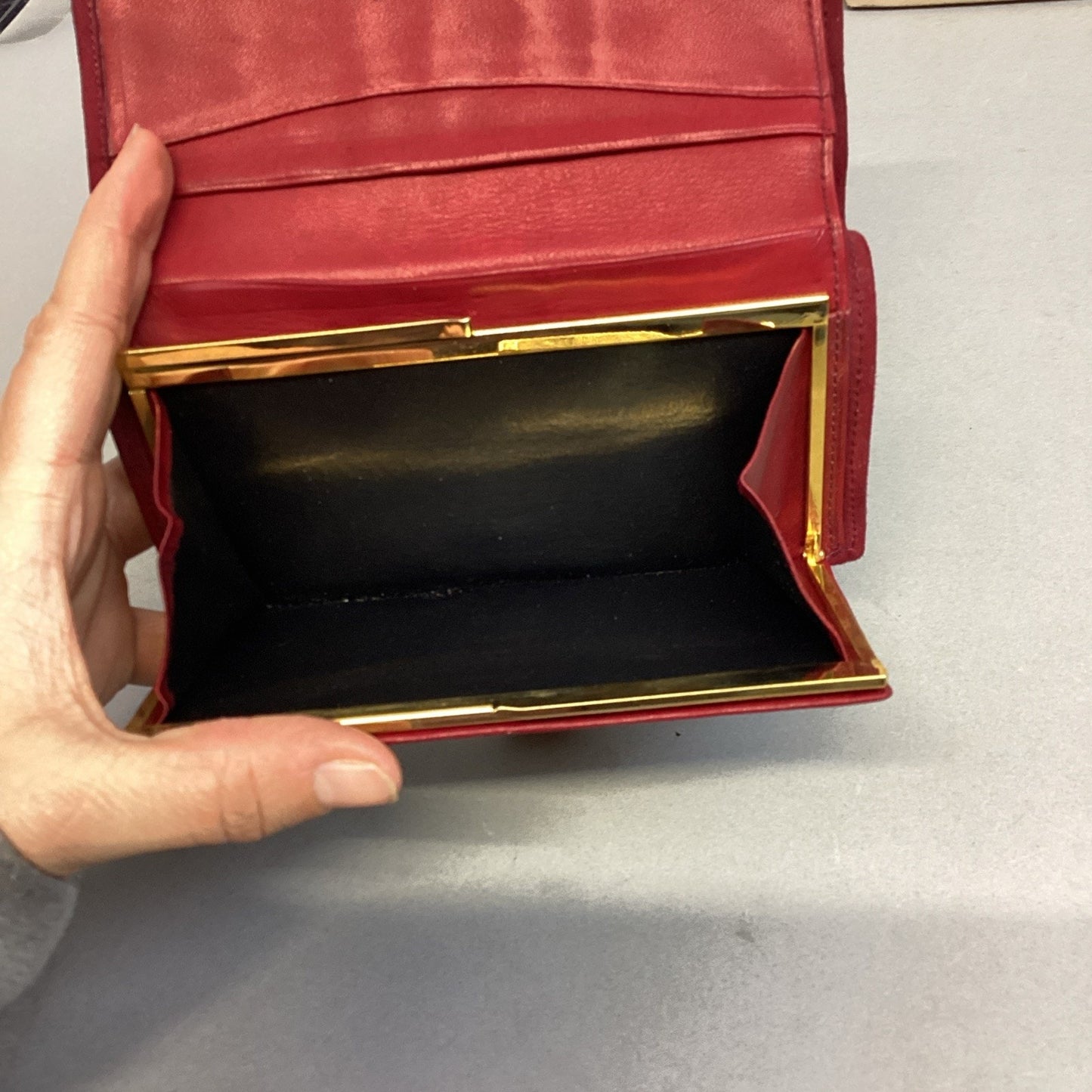 Vintage Women’s Red Suede Wallet - 4 Inner Pockets