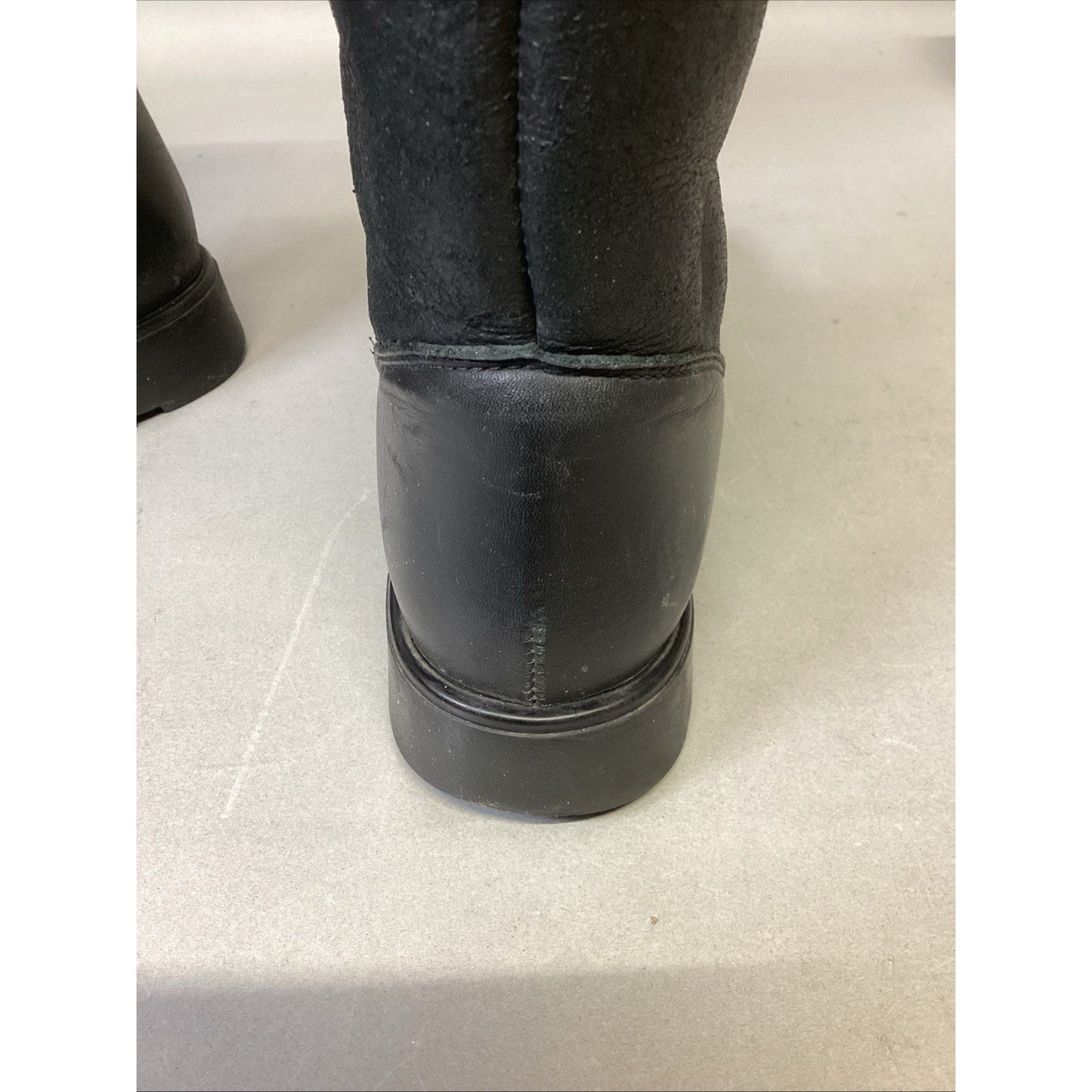 LA CANADIENNE Betty Black Genuine Shearling Fur Lined Mid Calf Boots - 8M