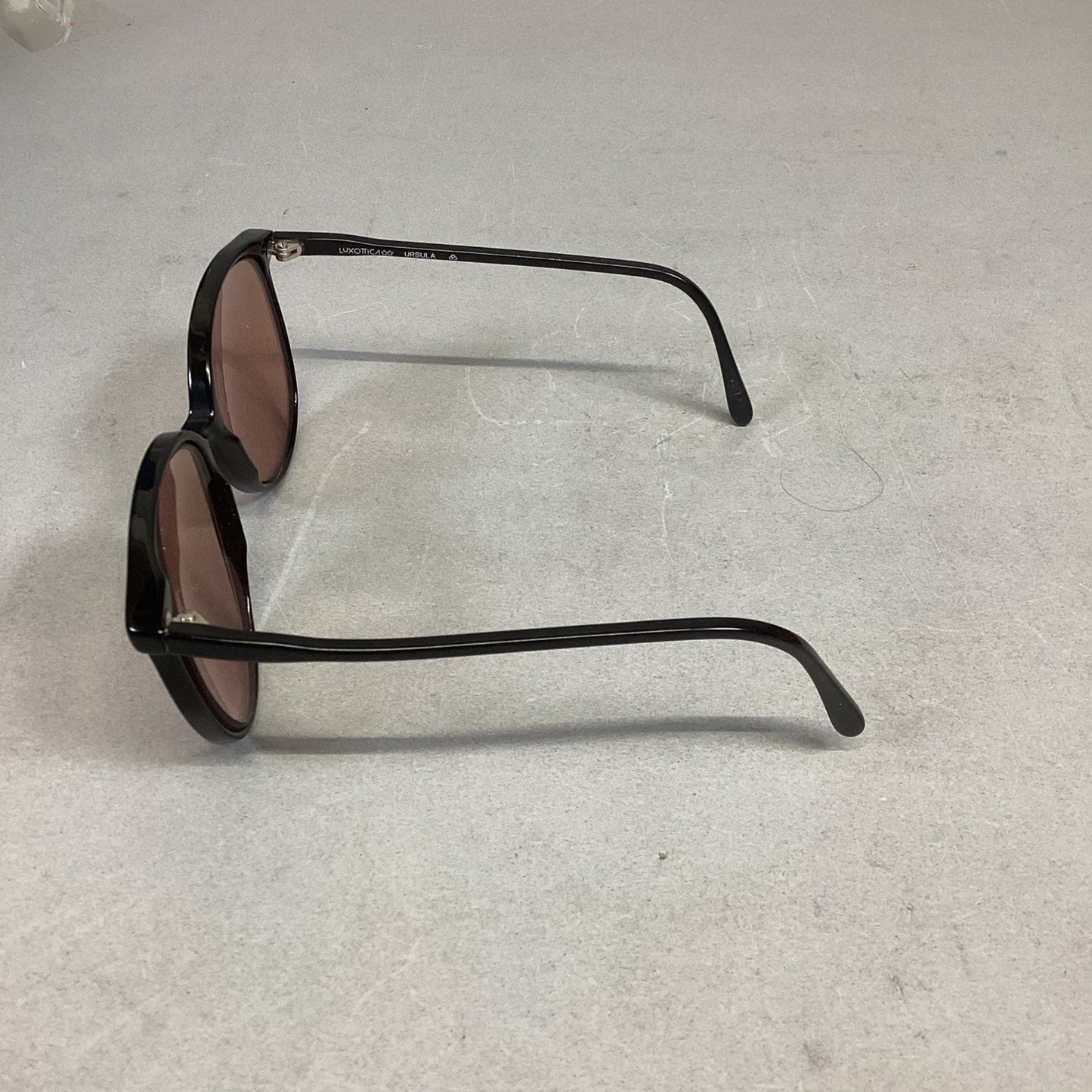 Vintage Luxottica Ursula #145 Women’s Plastic Sunglasses