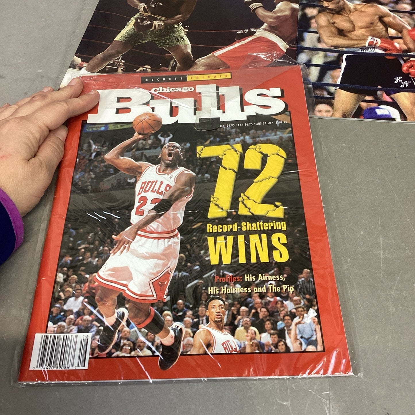 Lot Of 6 Sports Catalogs/Magazines - Bulls, Cubs, Boxing, Hockey, Football