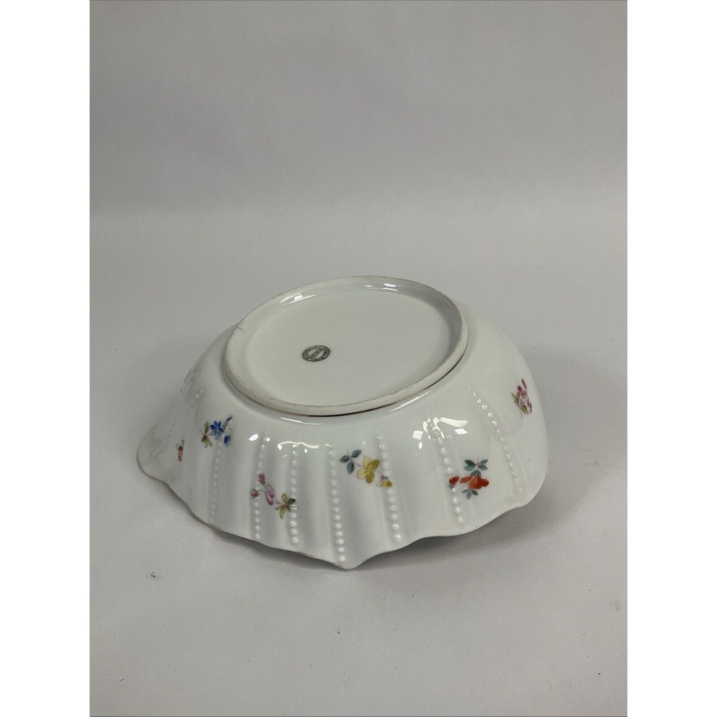 Antique Leonard Vienna Austria Porcelain Bowl