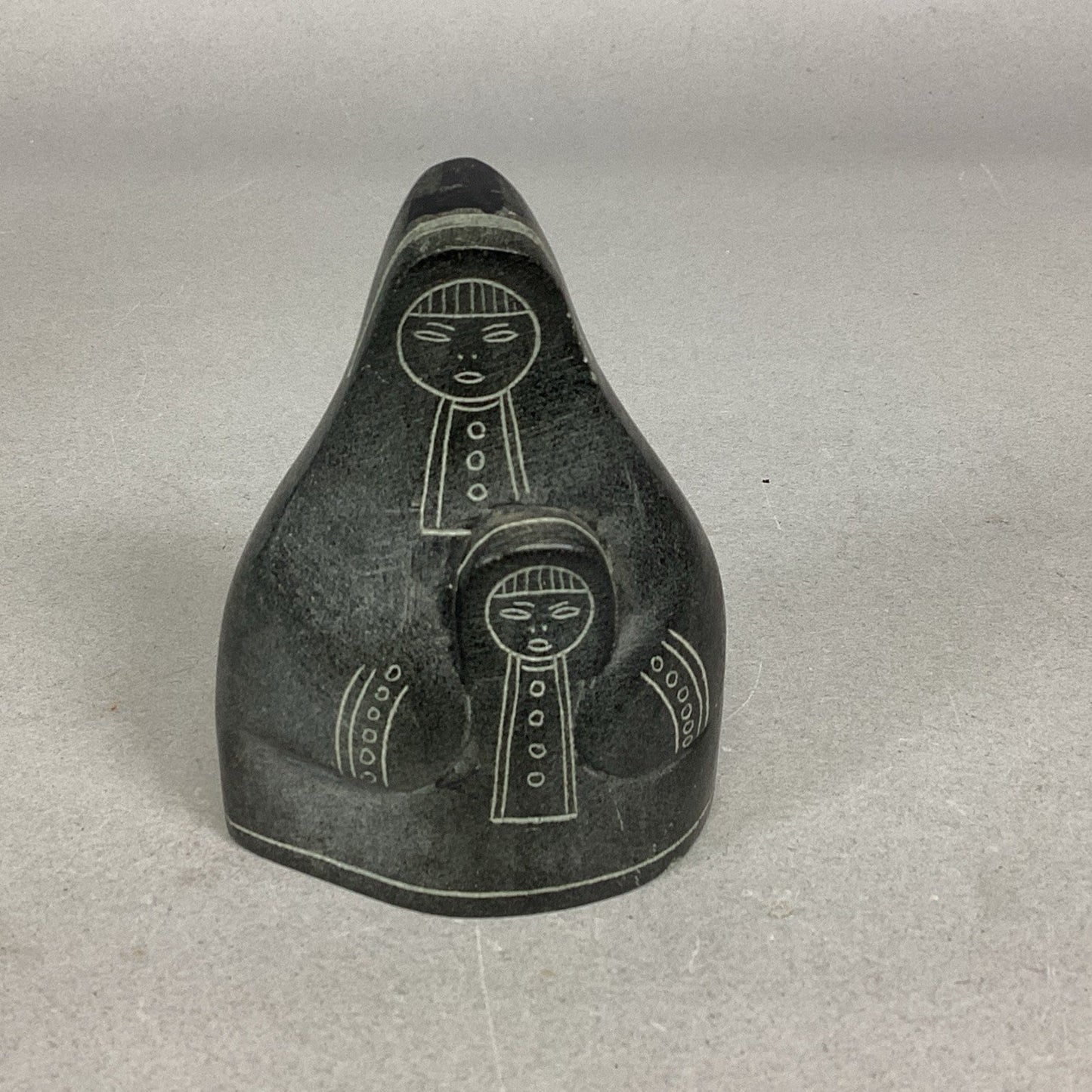 Vintage Russian Eskimo Inuit Mother Child Apt 603 Carved Soapstone Statue- 3.25”