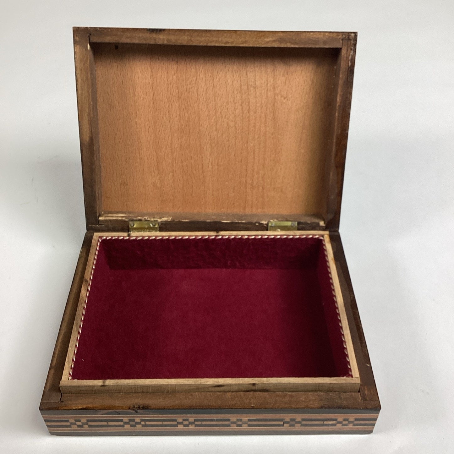VINTAGE Mosaic Wooden Jewelry Hinged Trinket Box W/ Red Velvet Interior - 7.75”L