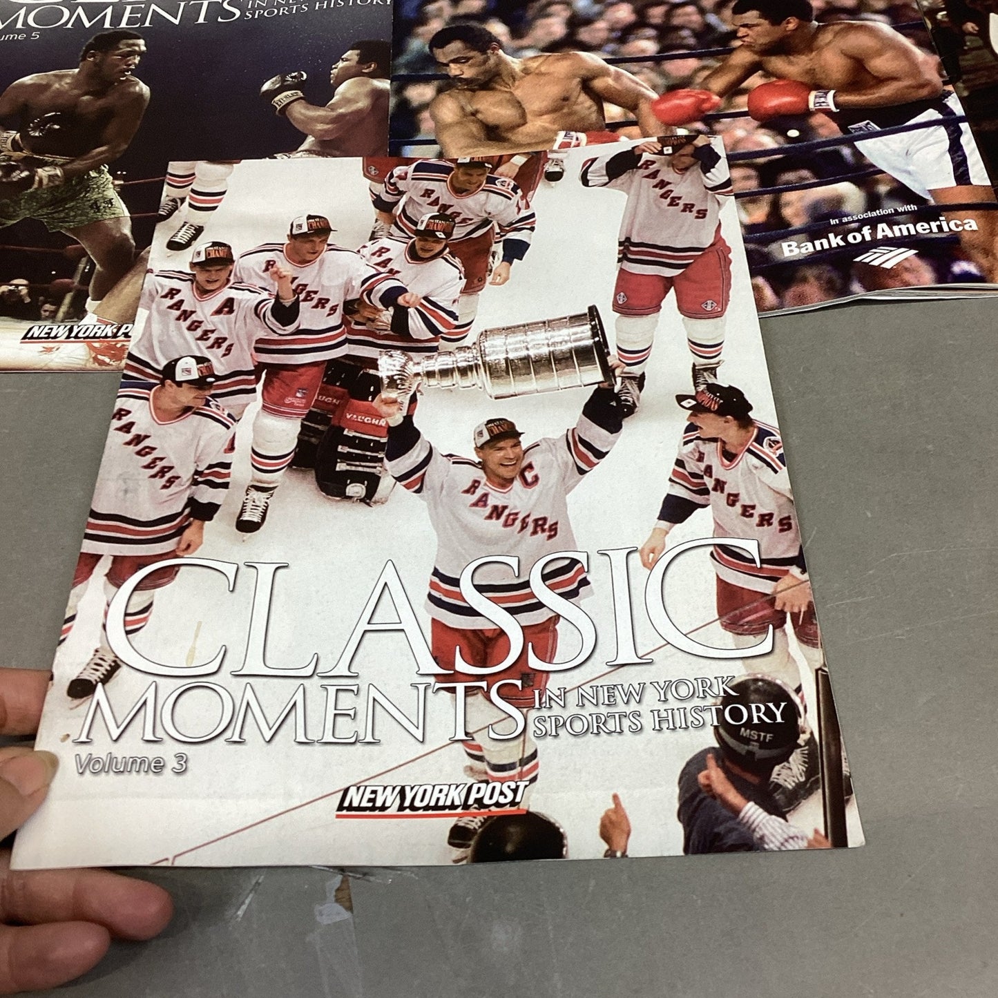 Lot Of 6 Sports Catalogs/Magazines - Bulls, Cubs, Boxing, Hockey, Football