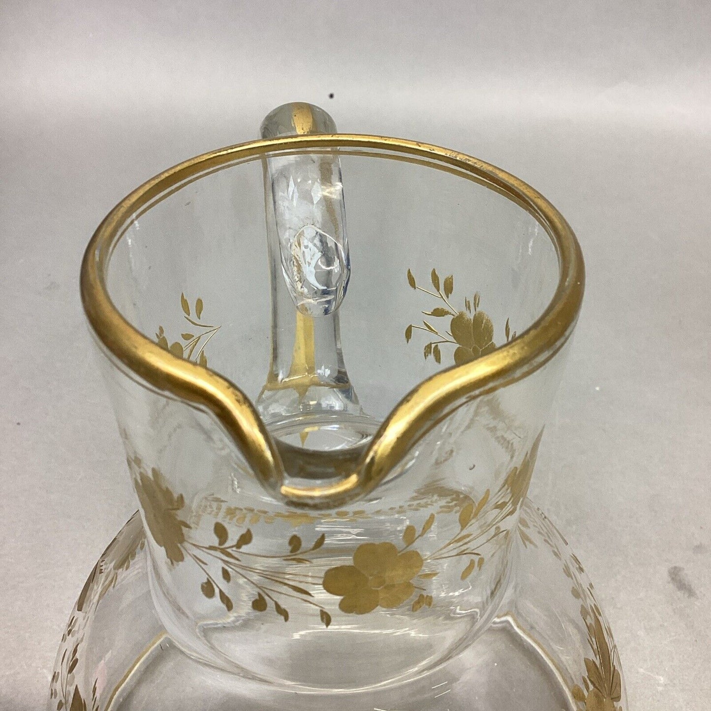 Gold Flower Glass Pitcher - 7”H And Dinner Plate Set - 9.5”D