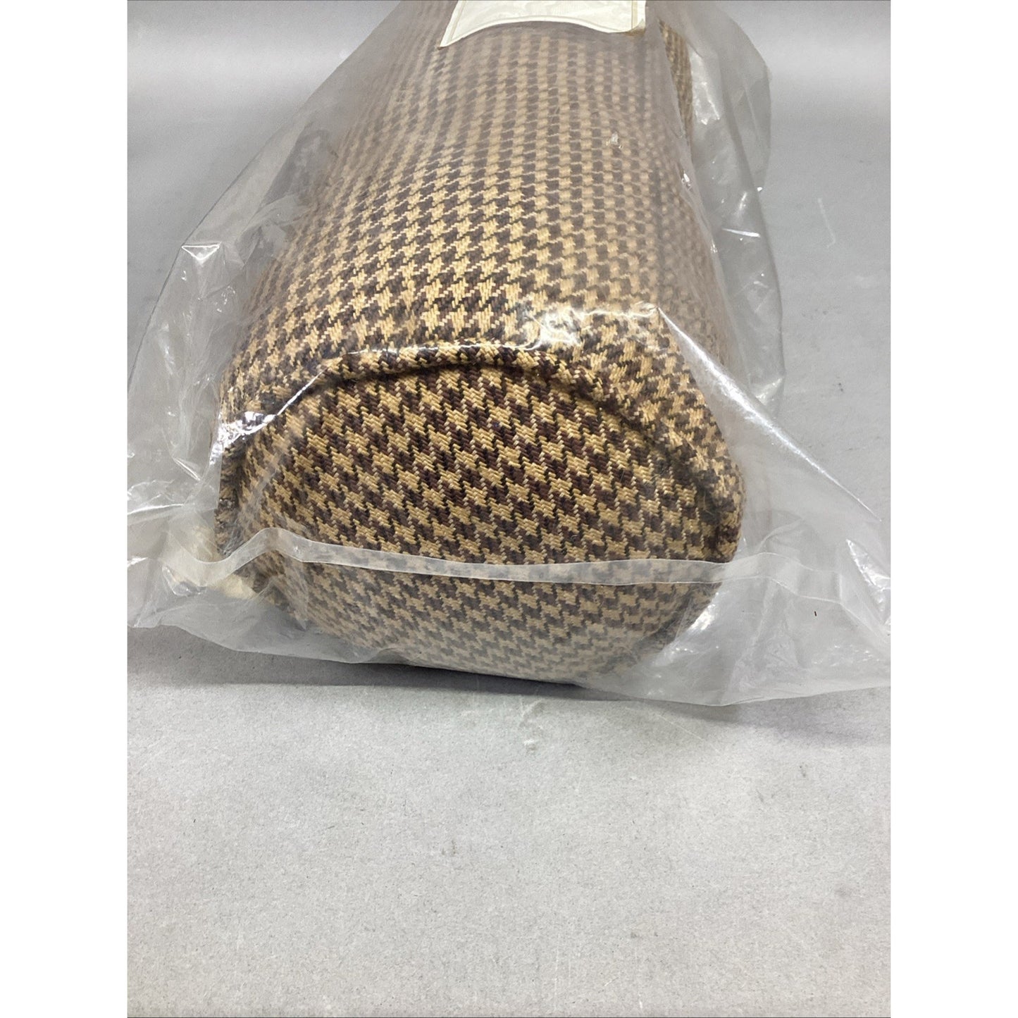 Legacy Paddock Spa Neck Roll Pillow - Houndstooth In Carlie Chocolate - New