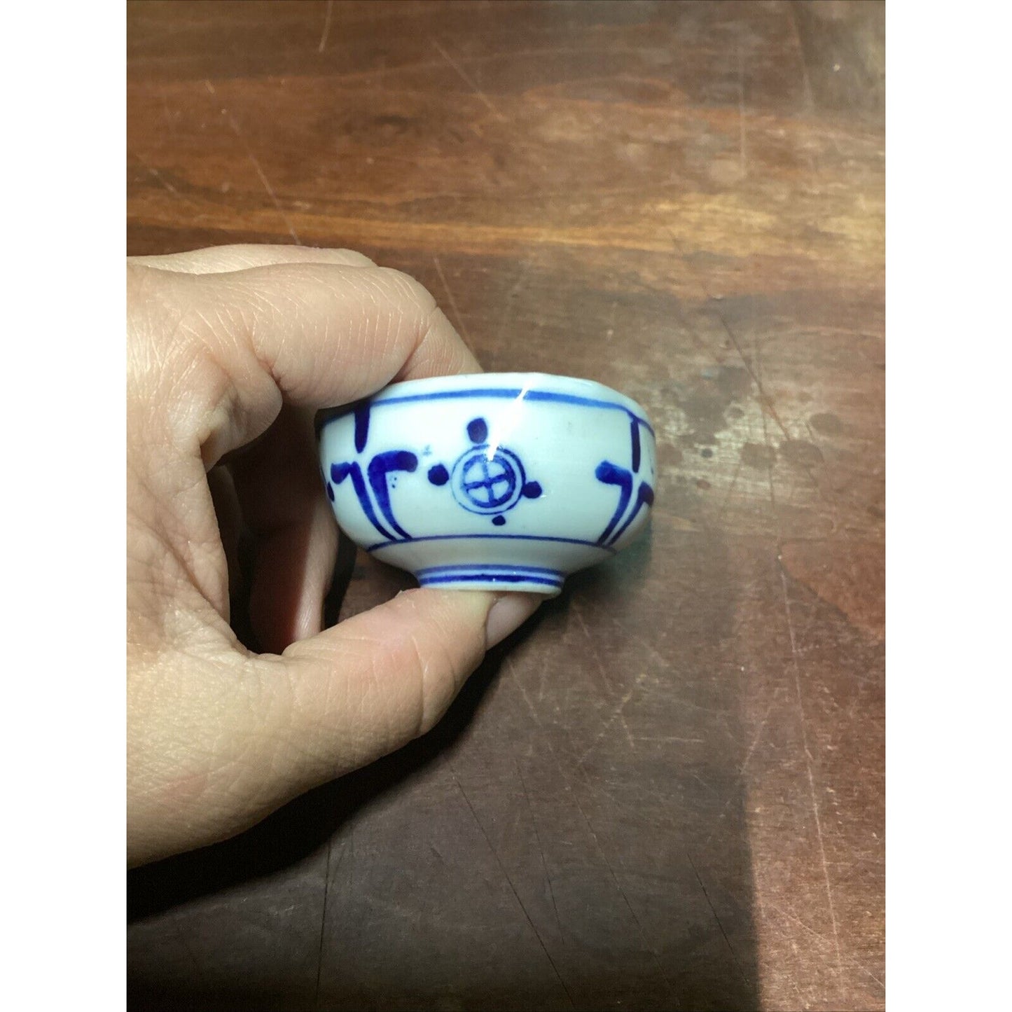 Vintage Porcelain Hand Painted Chinese Japanese Asian Trinket Dish - 1”Hx2”D