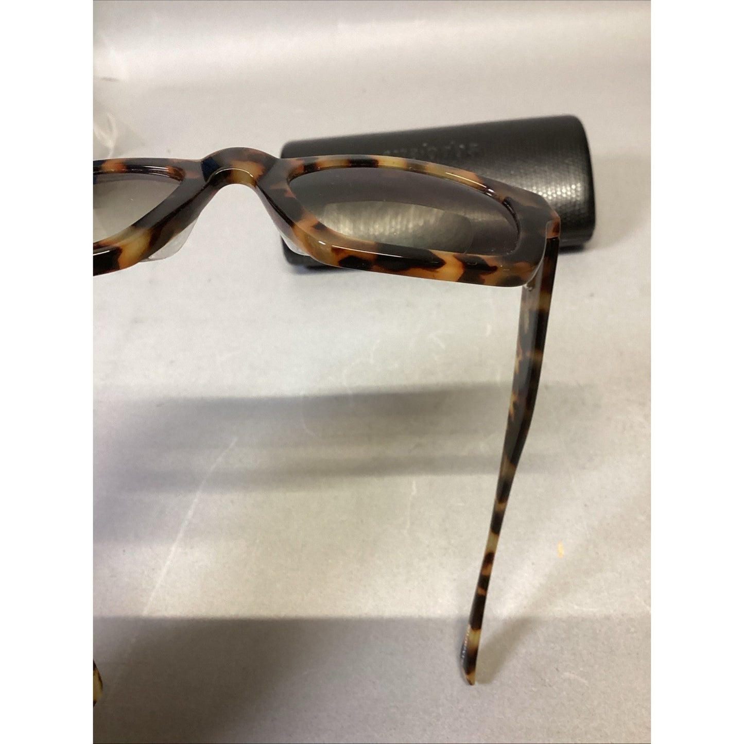 Eyebobs Handmade Tortoise Shell Bifocal Womens Sunglasses/Case Helen Back 162-19