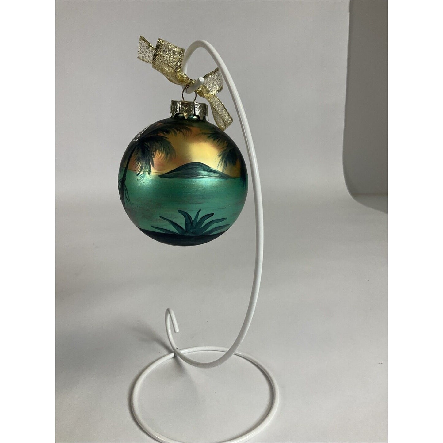 Lot Of 4 Vintage Glass Ball Ornaments : Snowy Hearts, San Fran, Miami, Floral